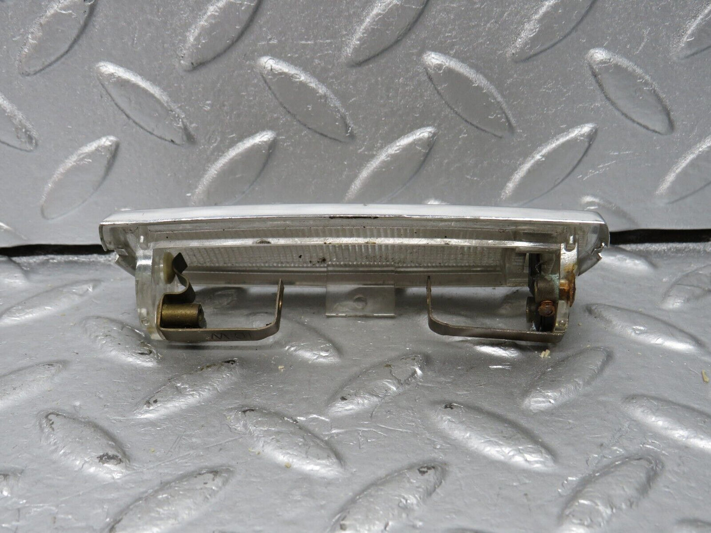 40473 Mercedes-Benz W110 230 Interior Dome Light