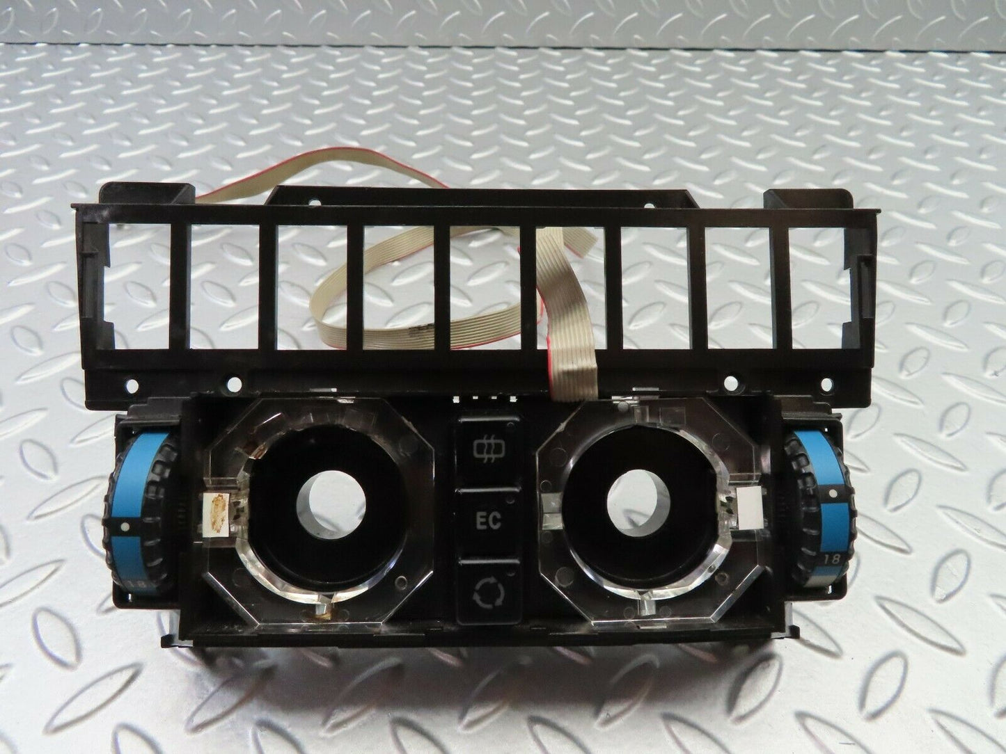 6476 Mercedes-Benz S124 E220 Wagon Heater Control Unit Panel