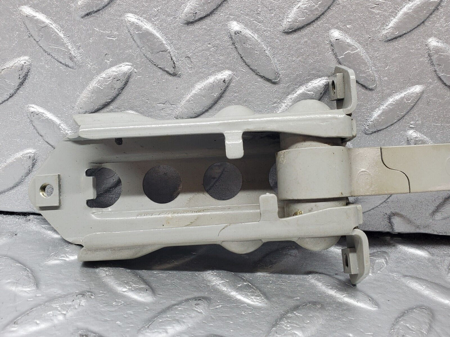 45549 Mercedes-Benz W126 420SE Door Safety Check Strap