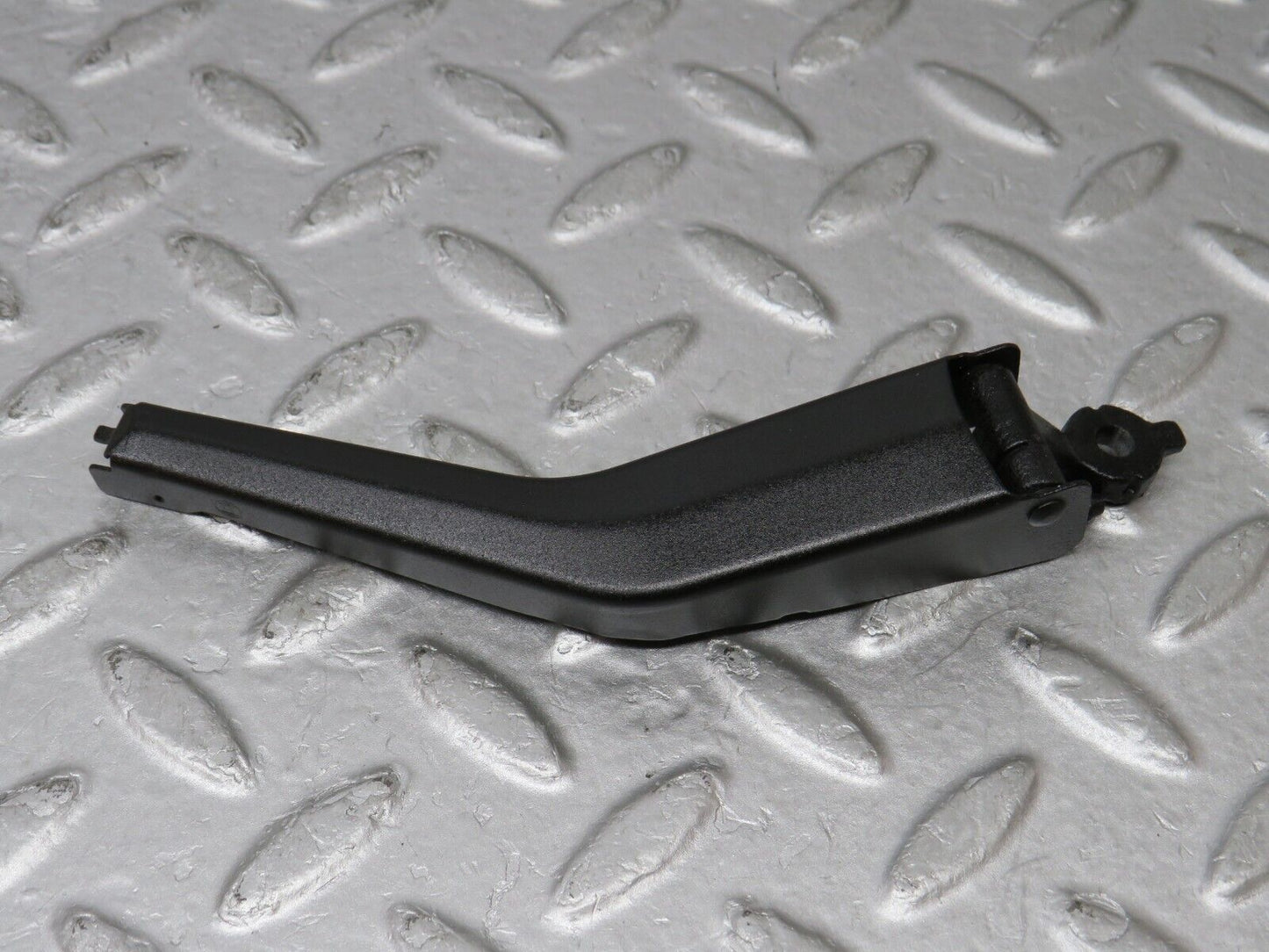 36340 Mercedes-Benz W126 420SE Headlight Wiper Arm Bosch Right Side