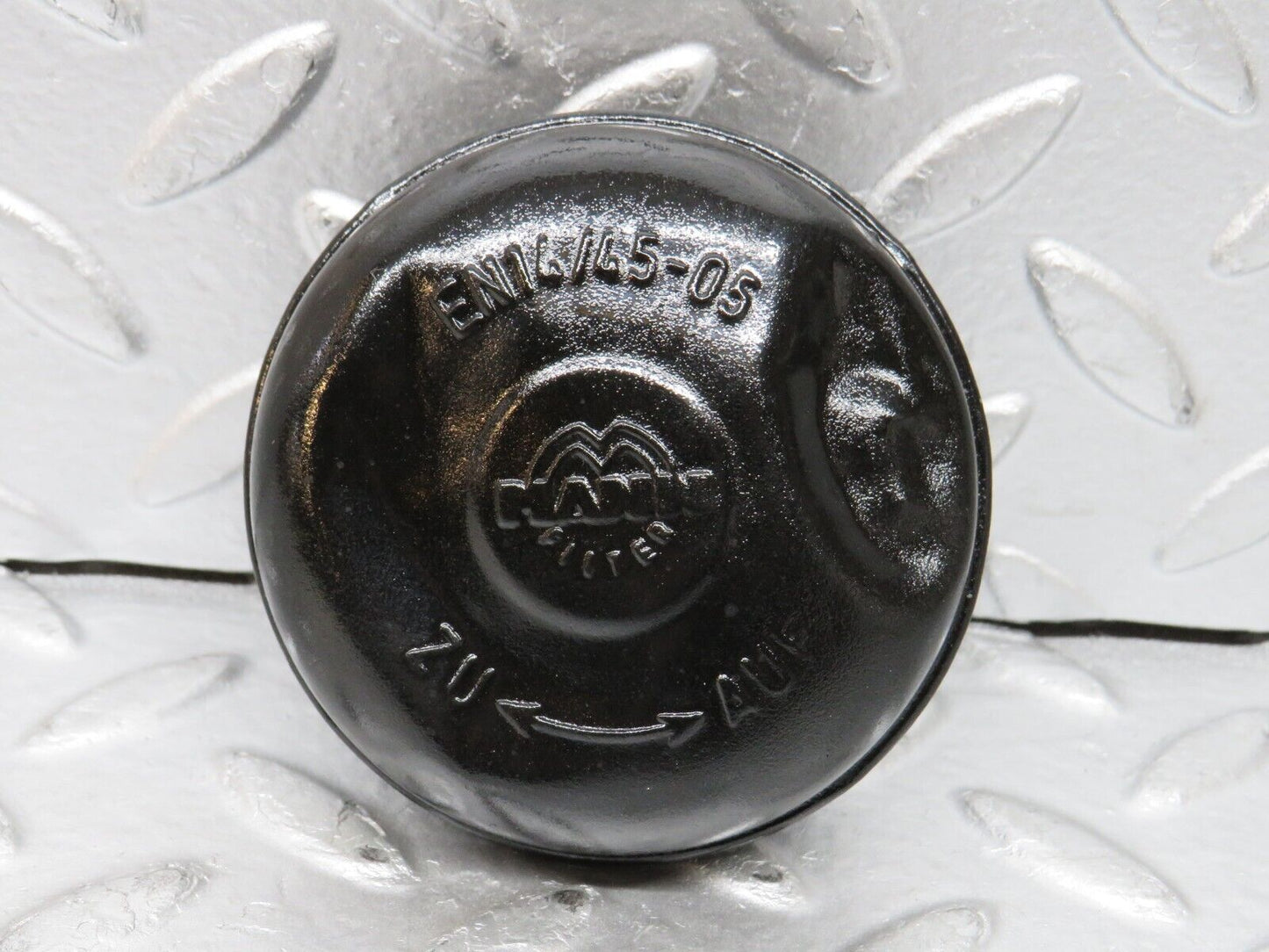 0266 Mercedes-Benz W120 Ponton Oil Filler Cap MANN