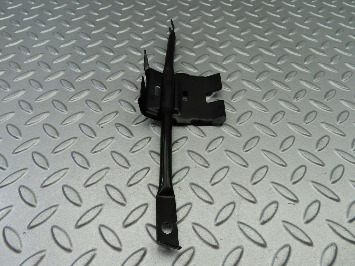 6493 Mercedes-Benz S124 E220 Wagon Heater Blower Holder Bracket