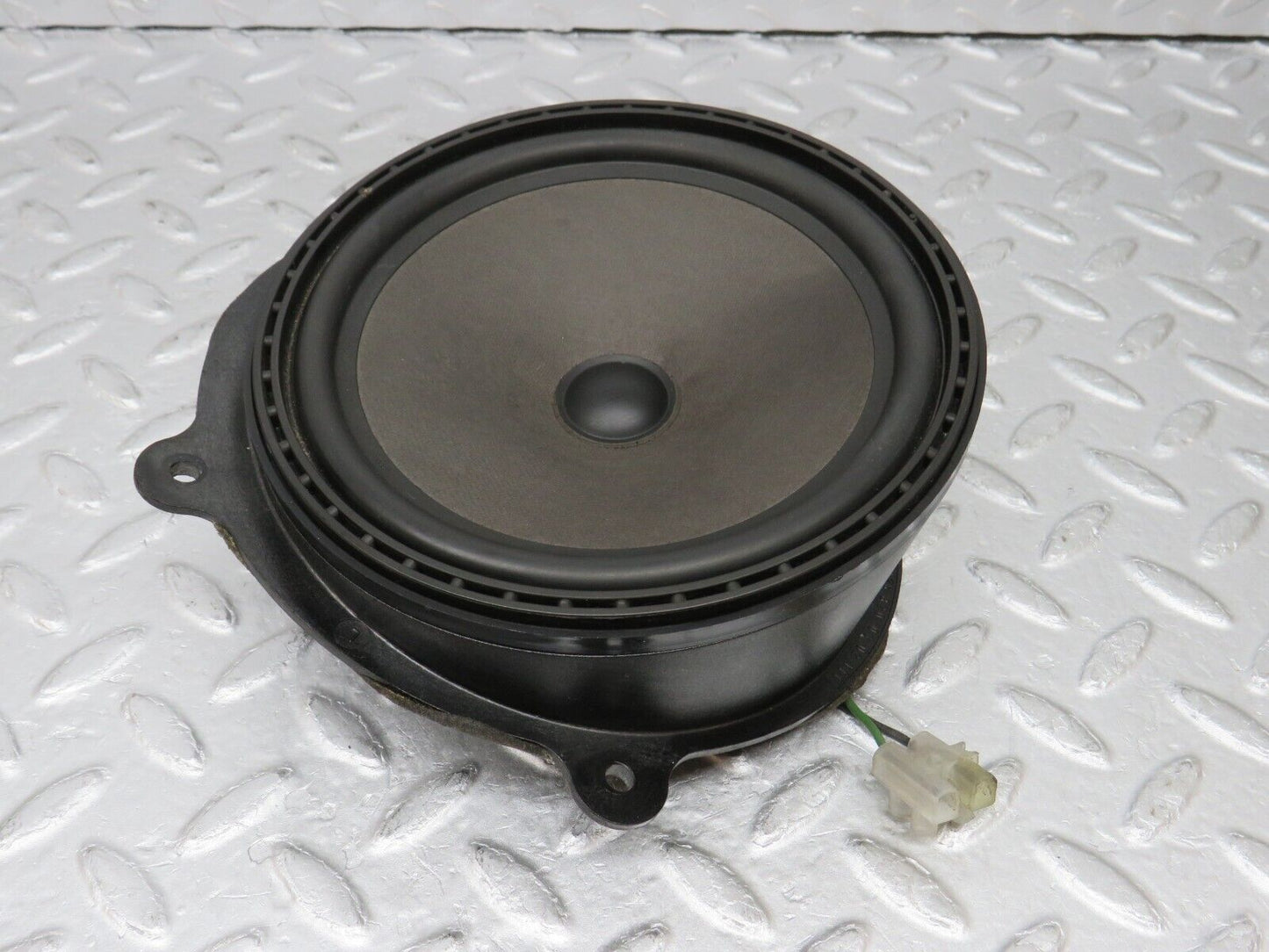 35997 Mercedes-Benz W126 420SE Rear Left Parcel Shelf Speaker 1268200302