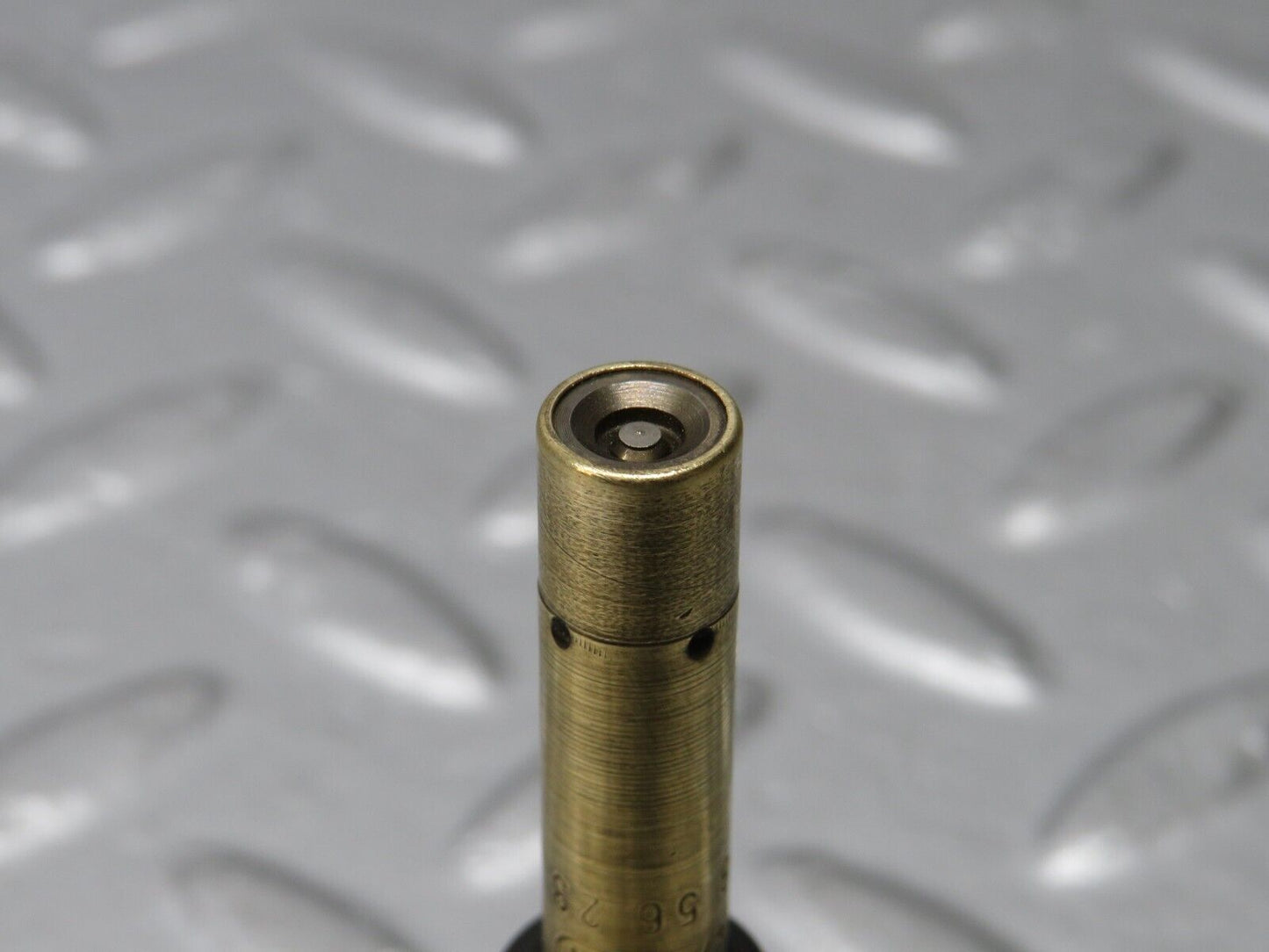 38902 Mercedes-Benz W201 190E 2.6L Fuel Injector Bosch 0000785623 0437502047