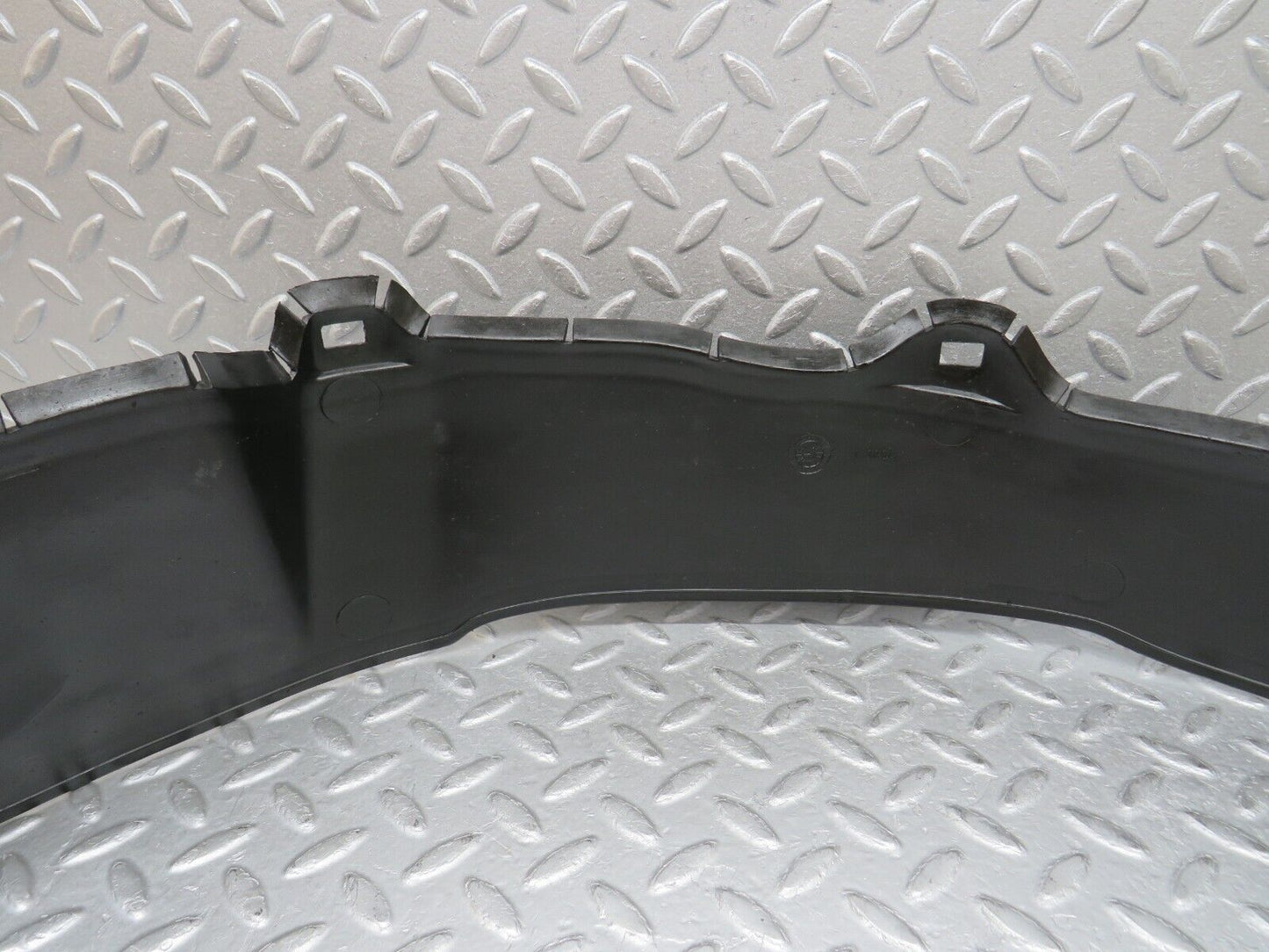 36598 Mercedes-Benz W201 190E Inner Mudguard Panelling Front Left 2018840135