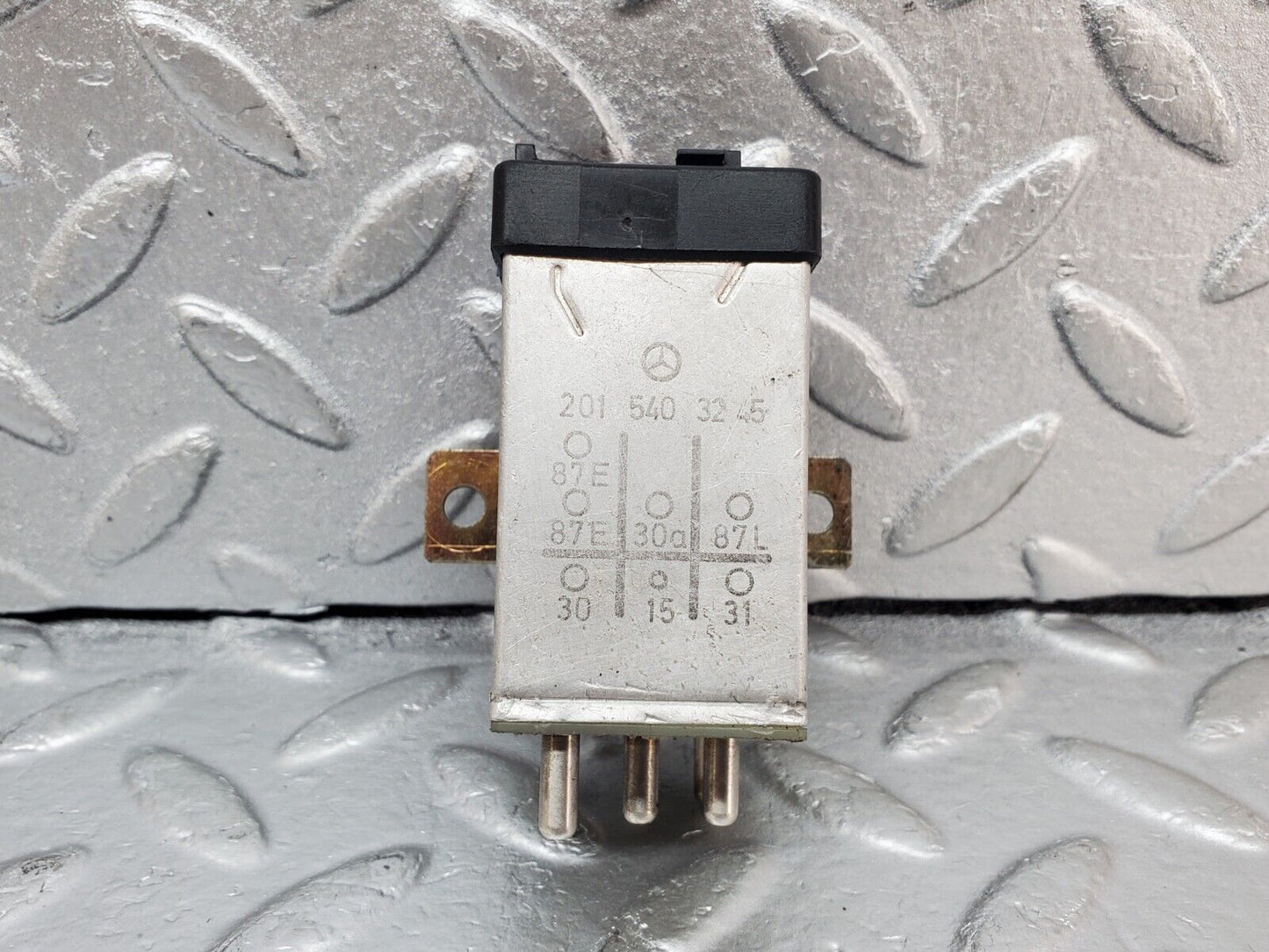 44355 Mercedes-Benz W123 280E Overload Relay 2015403245