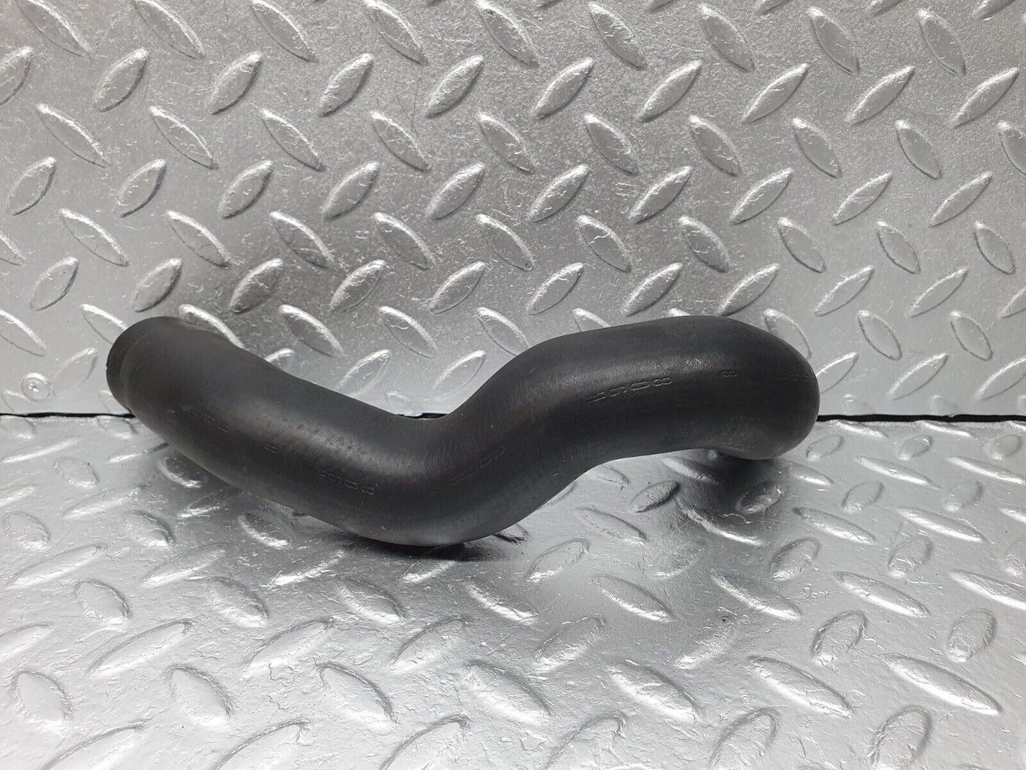 41290 Mercedes-Benz W126 300SE Coolant Hose Pipe 1265016082