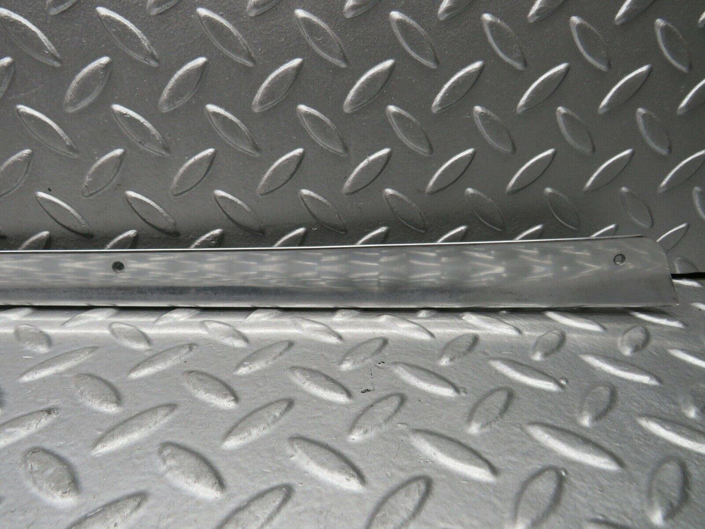 21807 Mercedes-Benz W126 300SE Roof Chrome Trim Right Side