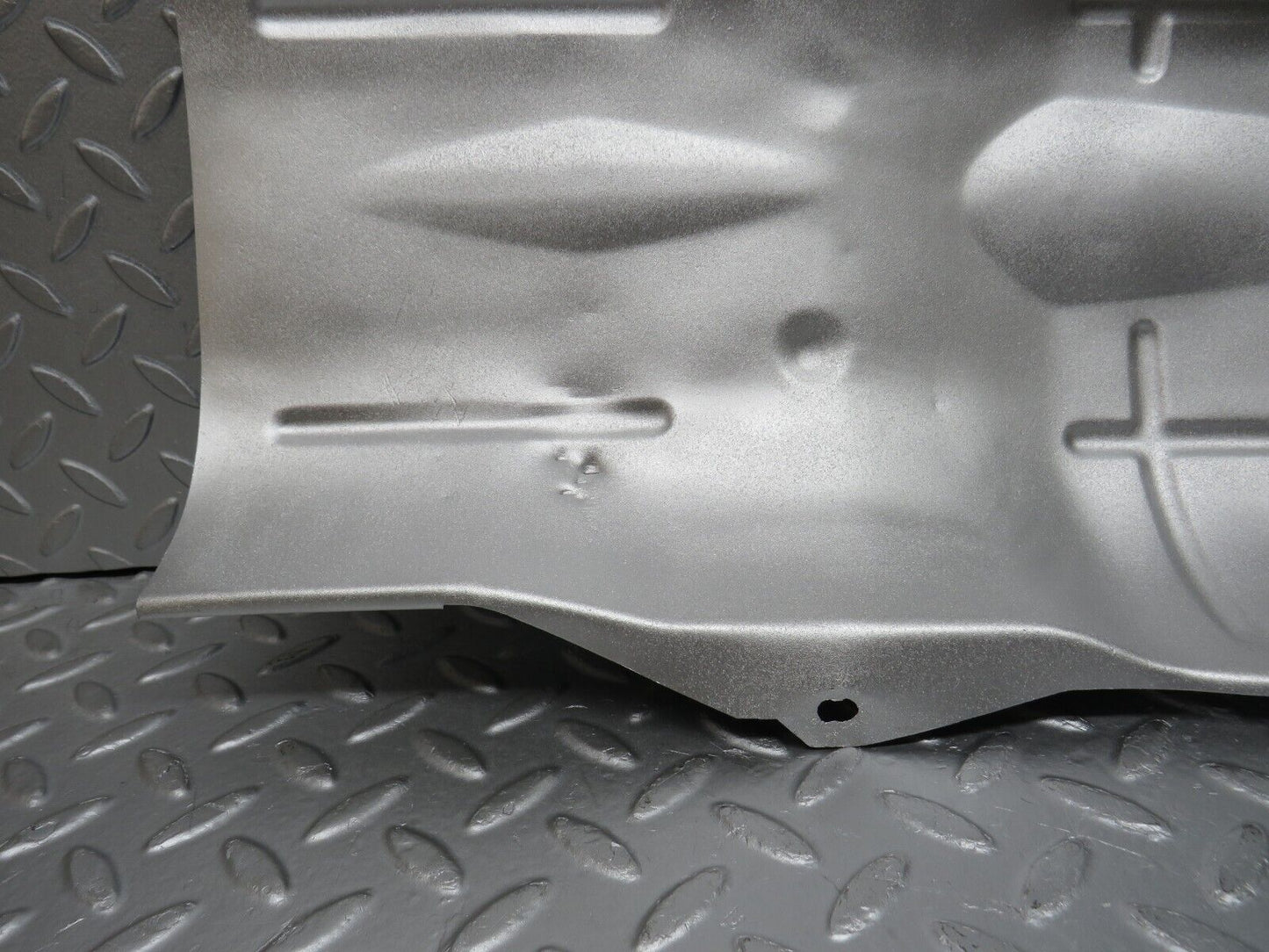 38975 Mercedes-Benz W201 190E Exhaust Heat Shield