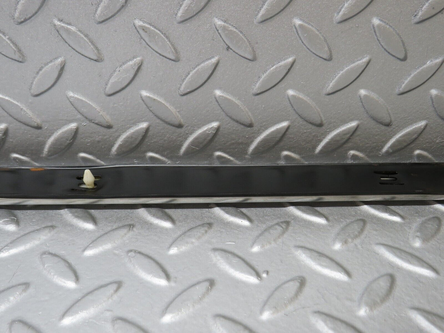 37441 Mercedes-Benz W109 300SEL Right Skirt Chrome Trim Strip