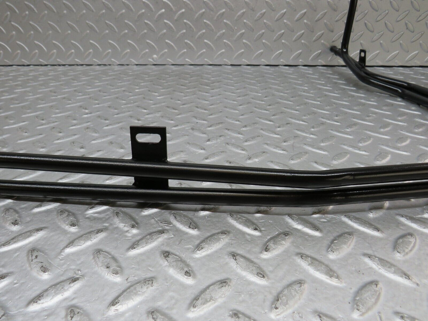36375 Mercedes-Benz W126 420SE Oil Cooling Line Pipe