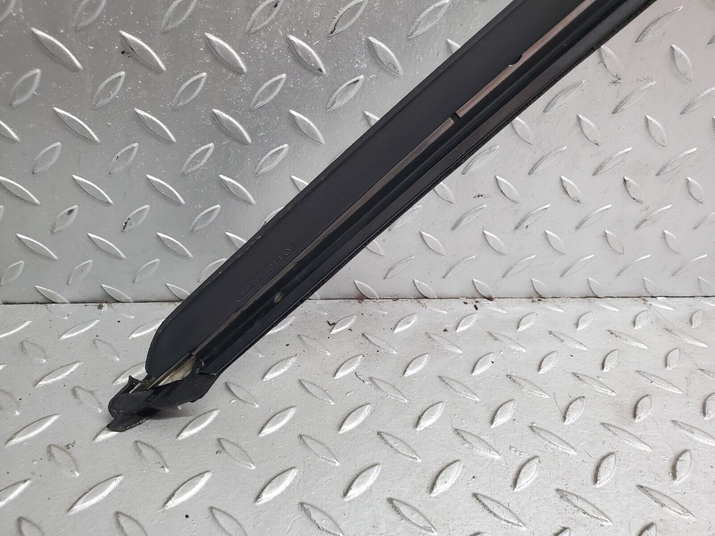 44546 Mercedes-Benz W123 280E Roof Chrome Moulding Trim Right Side 1236981430