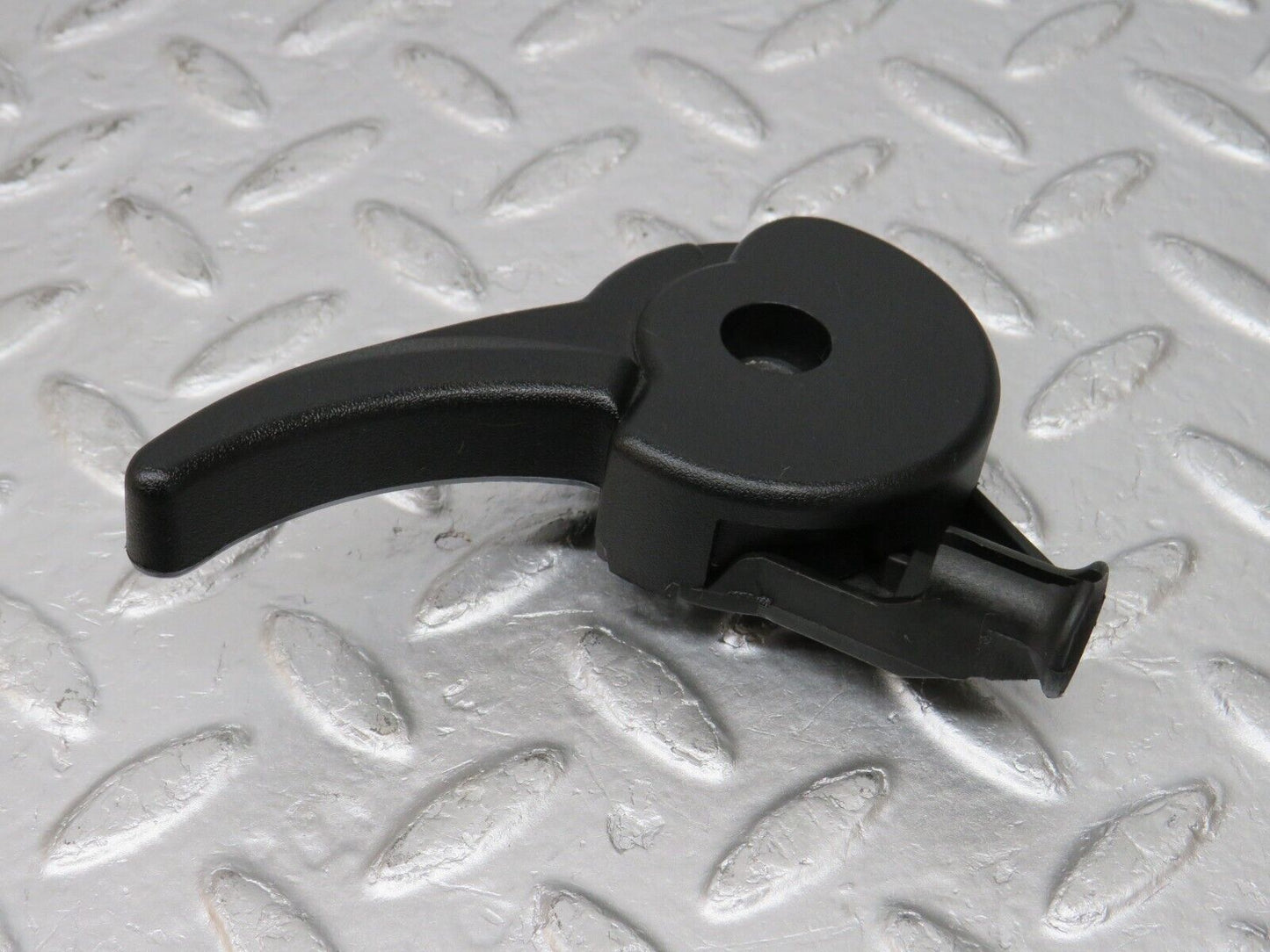 33603 Mercedes-Benz W201 190E 2.0L Hood Opener Bonnet Opener Release