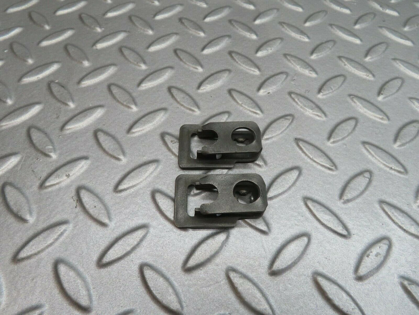 12175 Mercedes-Benz R129 300SL Coupe Fuel Injector Bracket