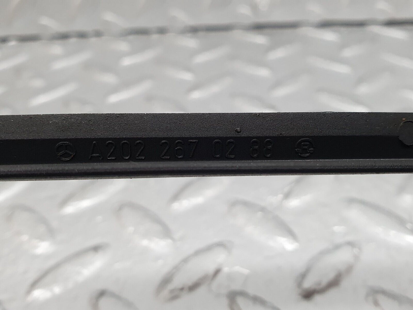 41908 Mercedes-Benz W202 C200 Gear Selector Surround Trim 2022670288