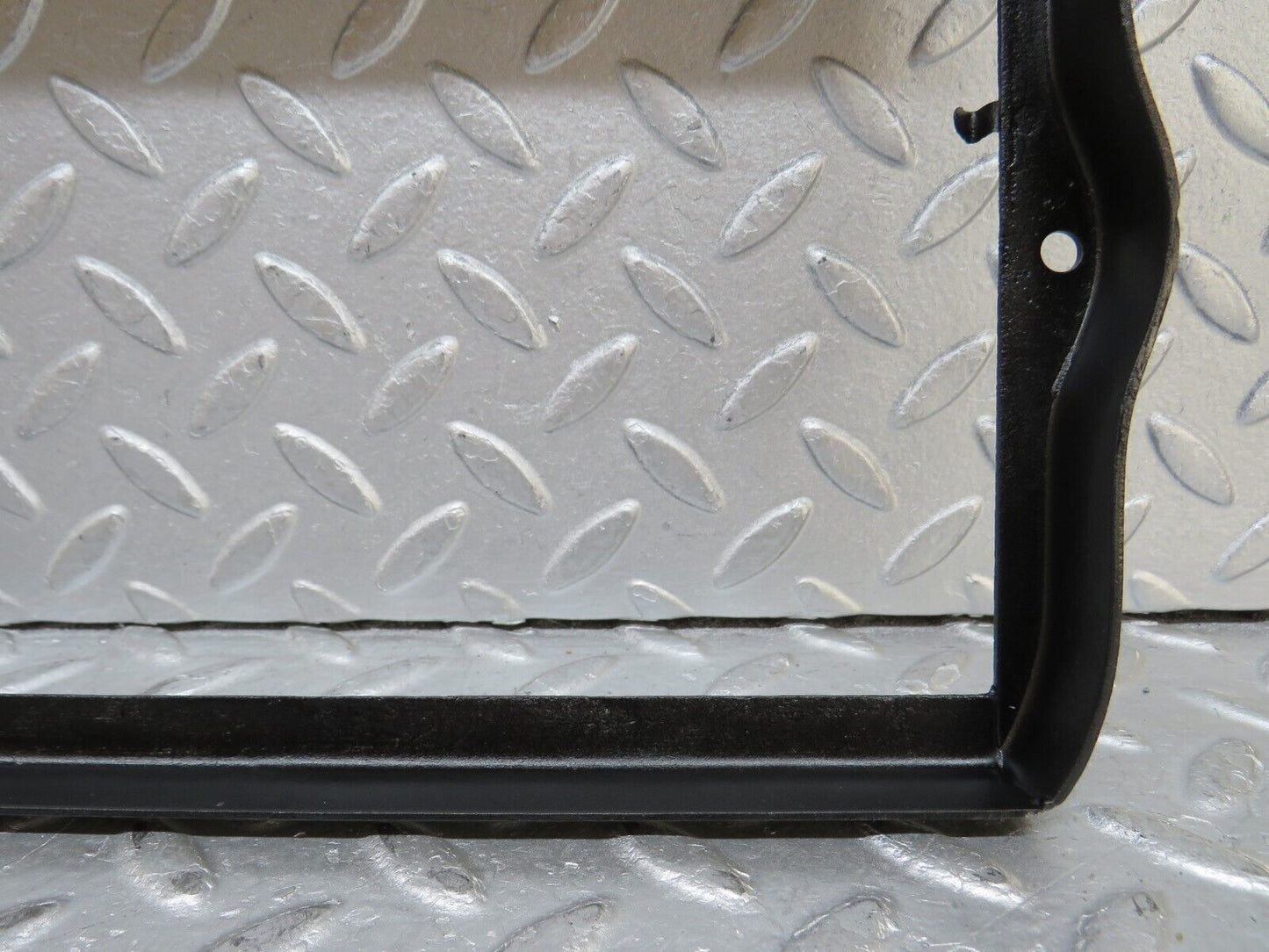 37364 Mercedes-Benz W109 300SEL Battery Tray