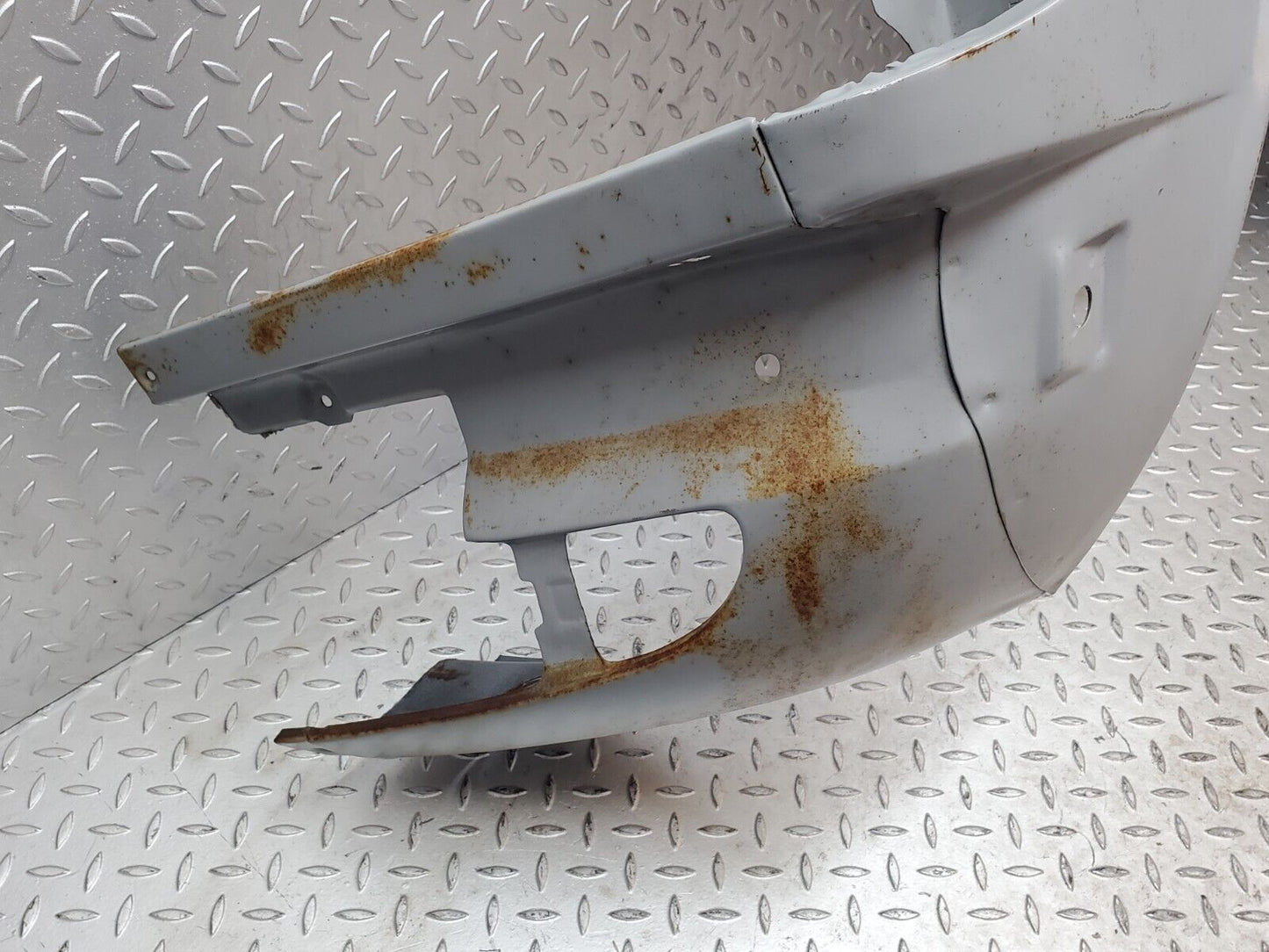 44445 Mercedes-Benz W123 280E Front Left Wing Fender