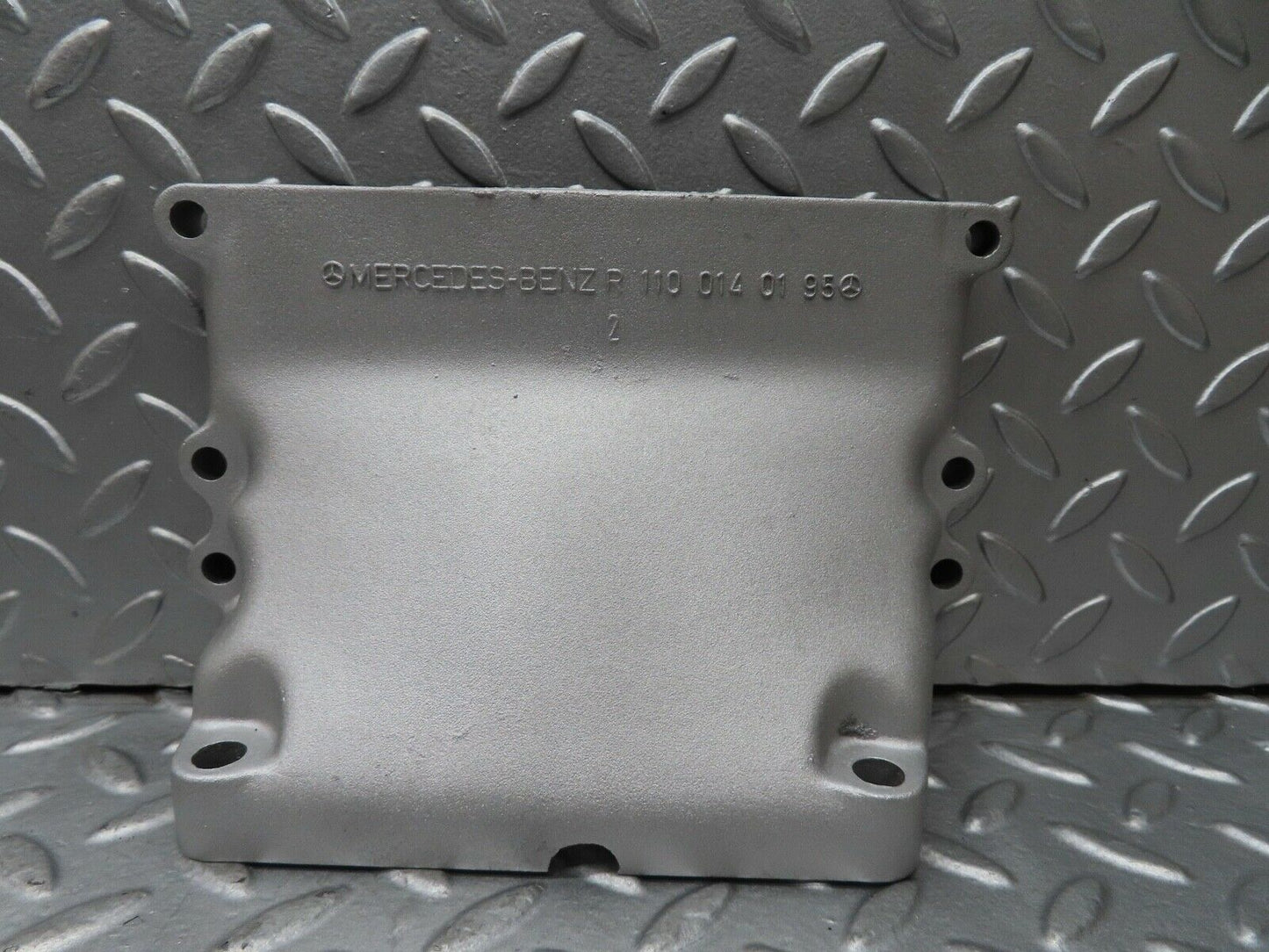 16906 Mercedes-Benz C123 280CE Coupe Gearbox Support 1100140195