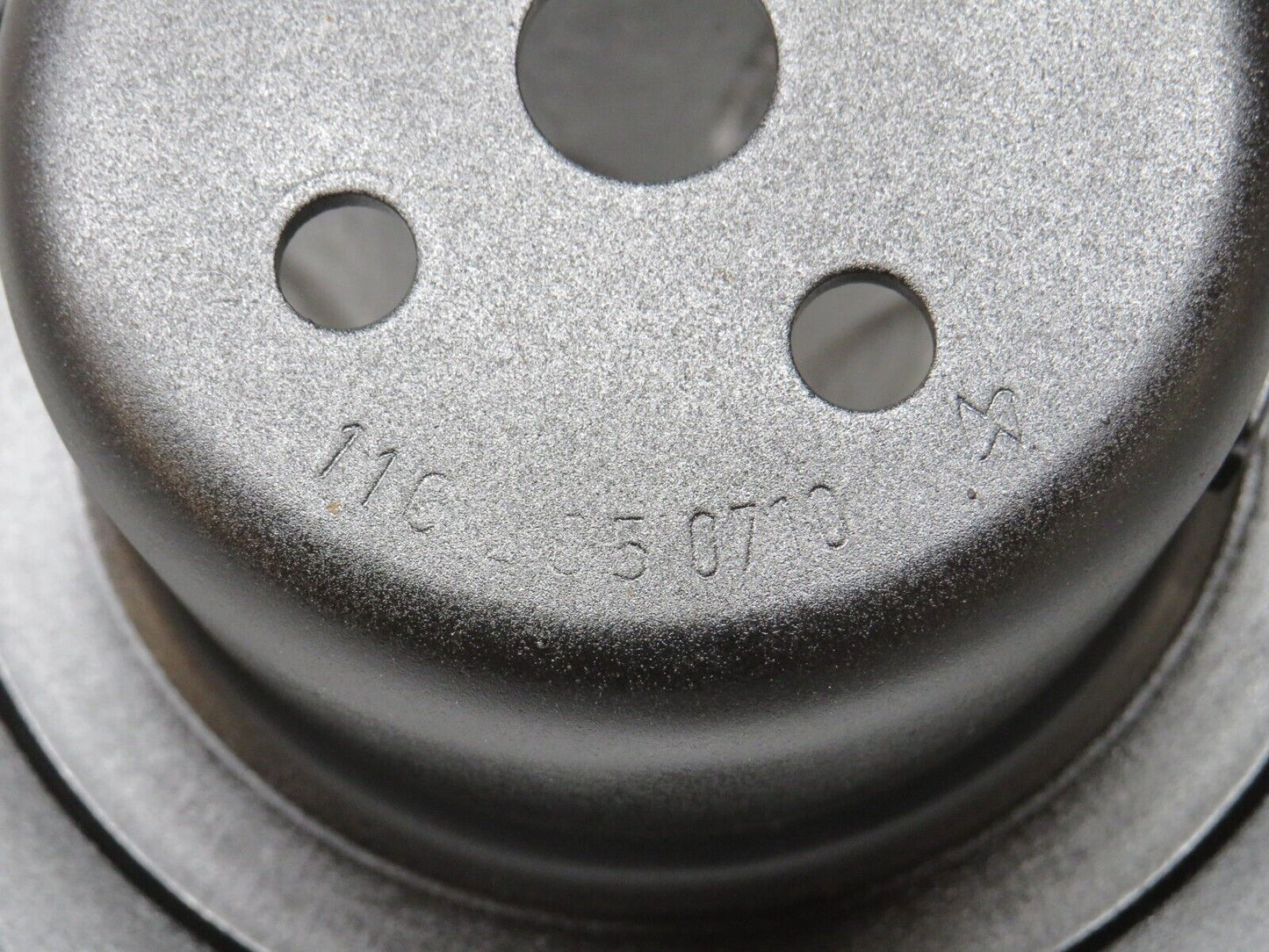 35470 Mercedes-Benz R107 280SL Water Pump Pulley 1102050710