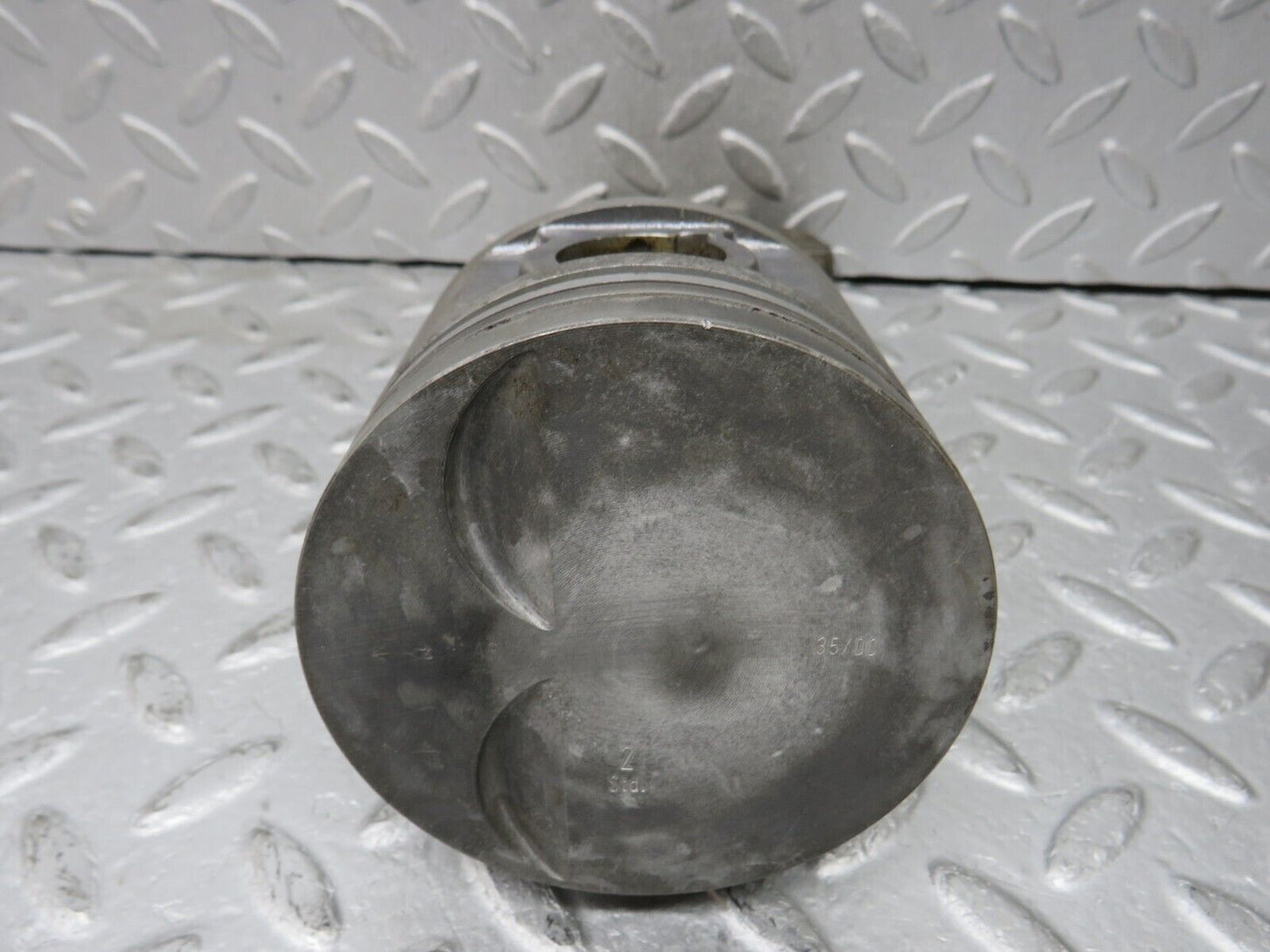 37629 Mercedes-Benz W109 300SEL Piston With Connecting Rod 91.5 mm