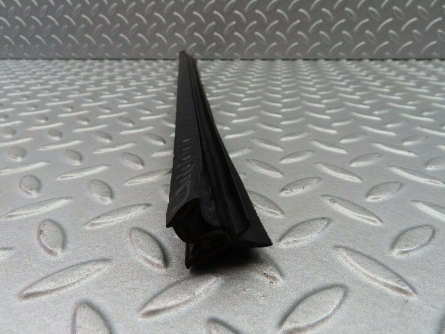 6097 Mercedes-Benz W126 380SE Inner Window Weatherstrip Seal Rear Left