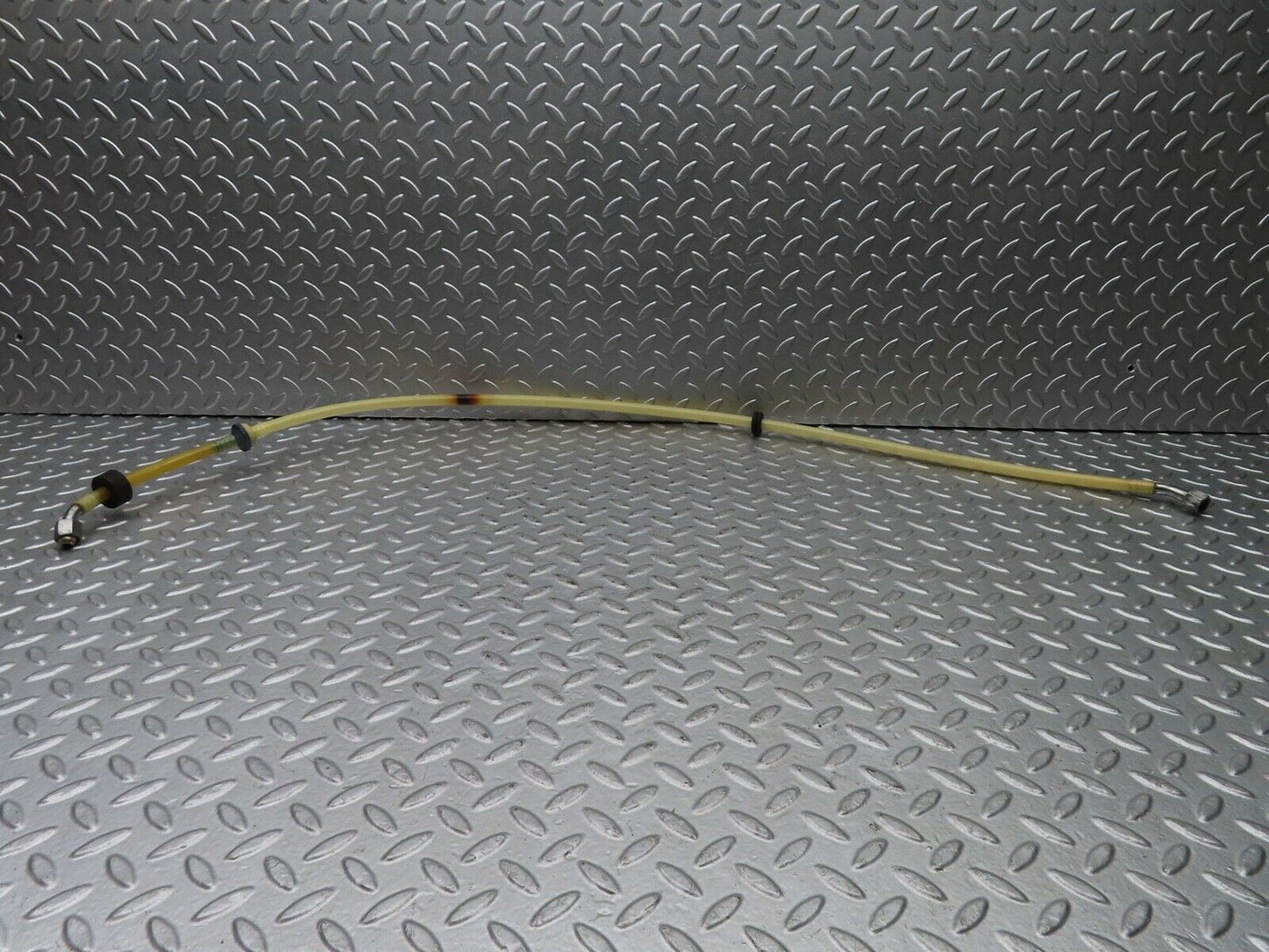 21235 Mercedes-Benz W123 230E Brake Servo Vacuum Pipe