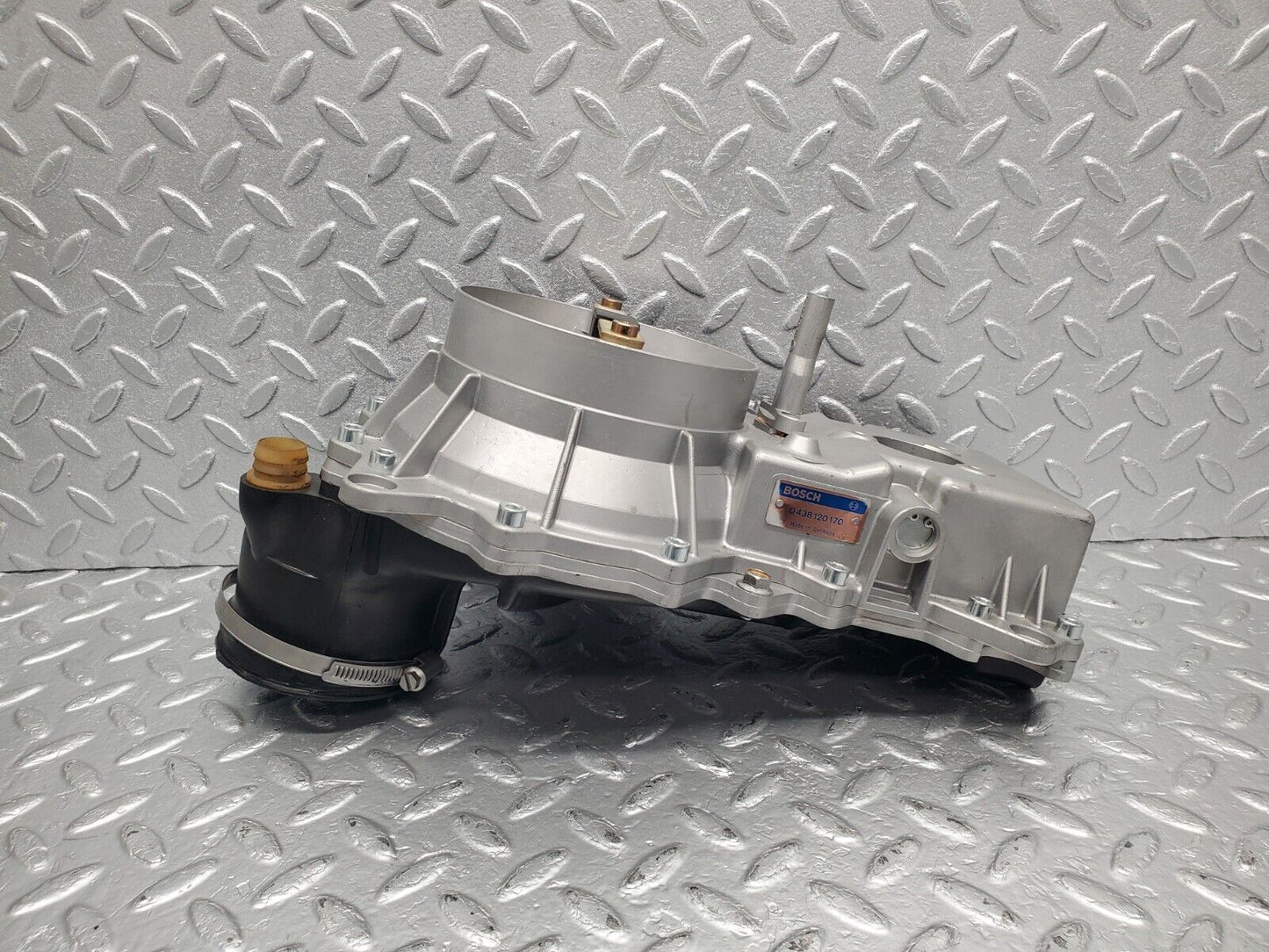 44044053