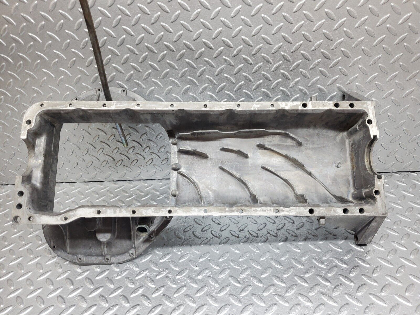 45456 Mercedes-Benz 280E M110.988 Oil Pan Oil Sump 1100140702