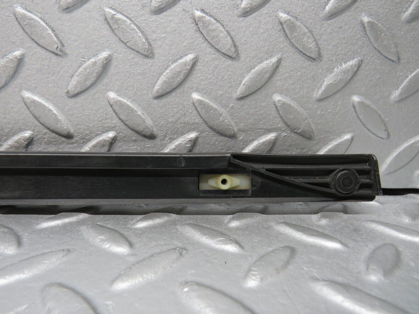 38520 Mercedes-Benz R129 280SL Coupe Trunk Lid Handle Trim 1297580396