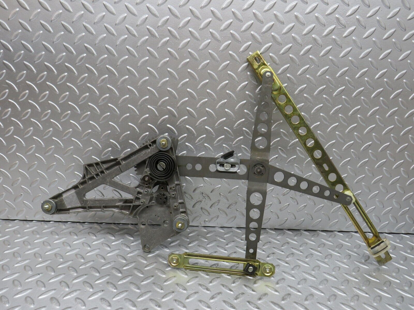 28016 Mercedes-Benz W123 280E Front Left Power Window Regulator 1237202746