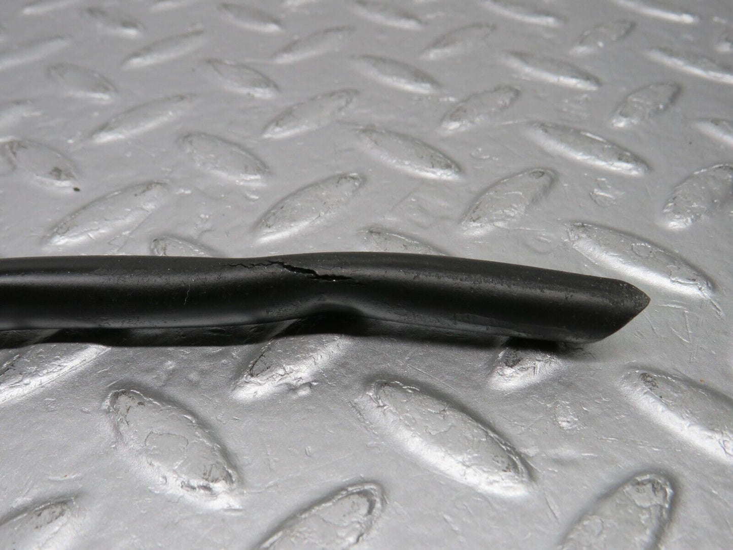 38403 Mercedes-Benz R129 280SL Coupe Roof Folding Lift Cylinder Cover Right 1297700462