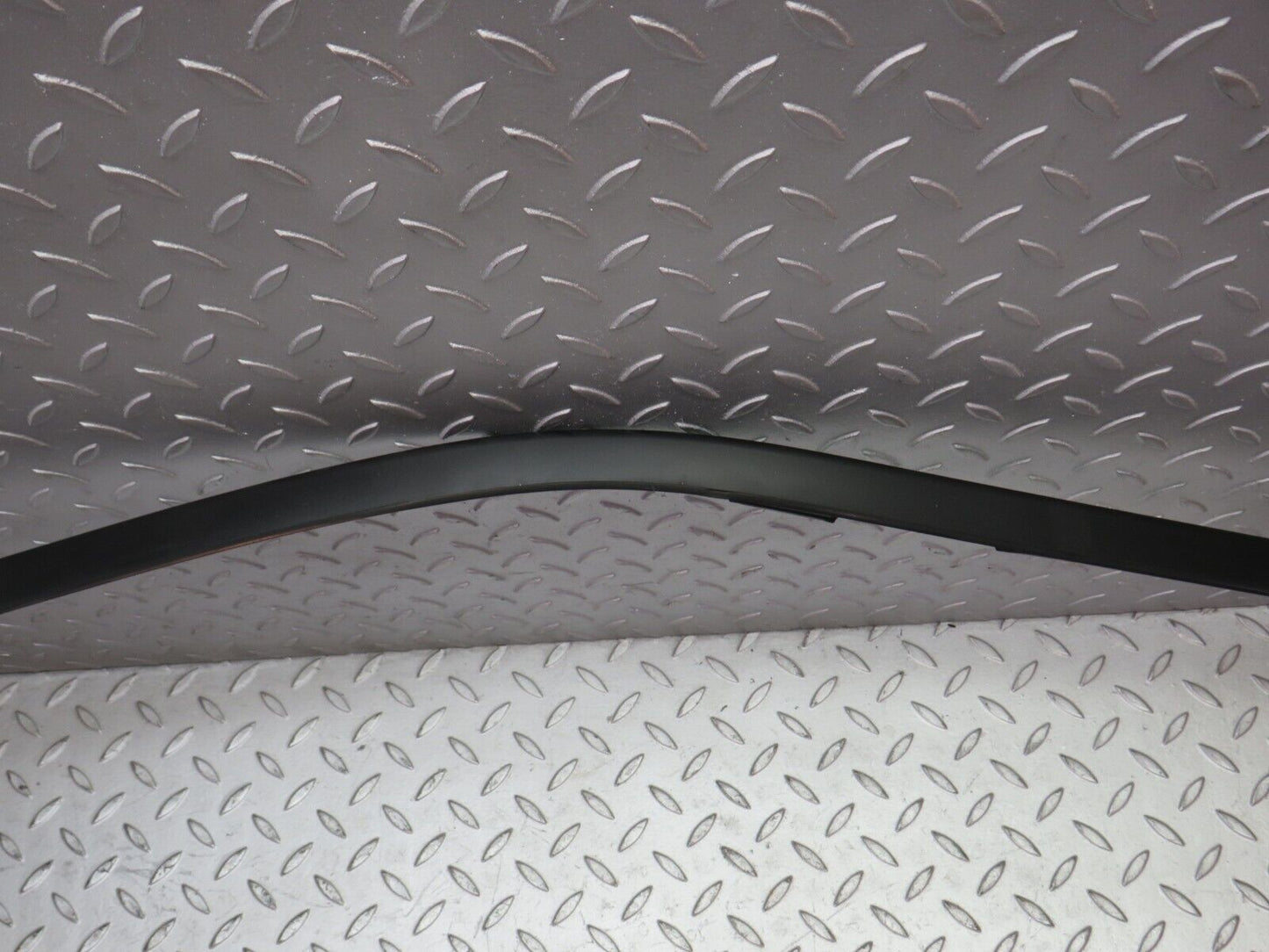 31883 Mercedes-Benz W201 190LE Right Side Roof Trim Moulding 2016980698