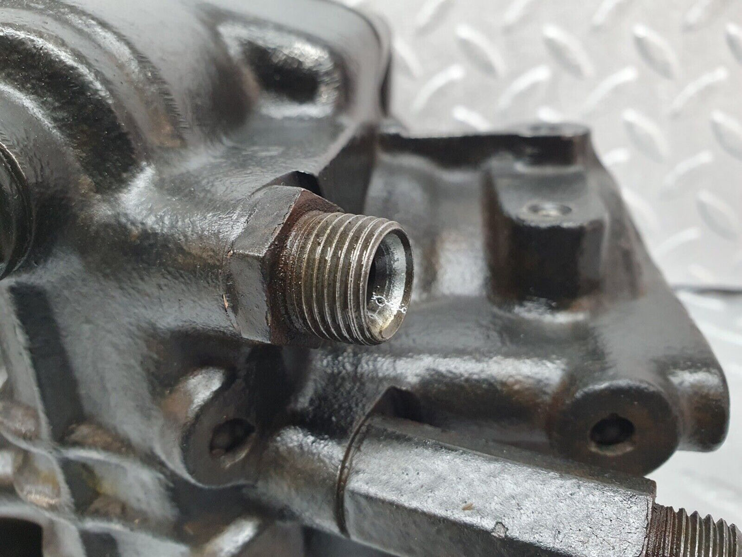 42005 Mercedes-Benz W202 C200 Steering Box Steering Rack 2024610701 1244611105