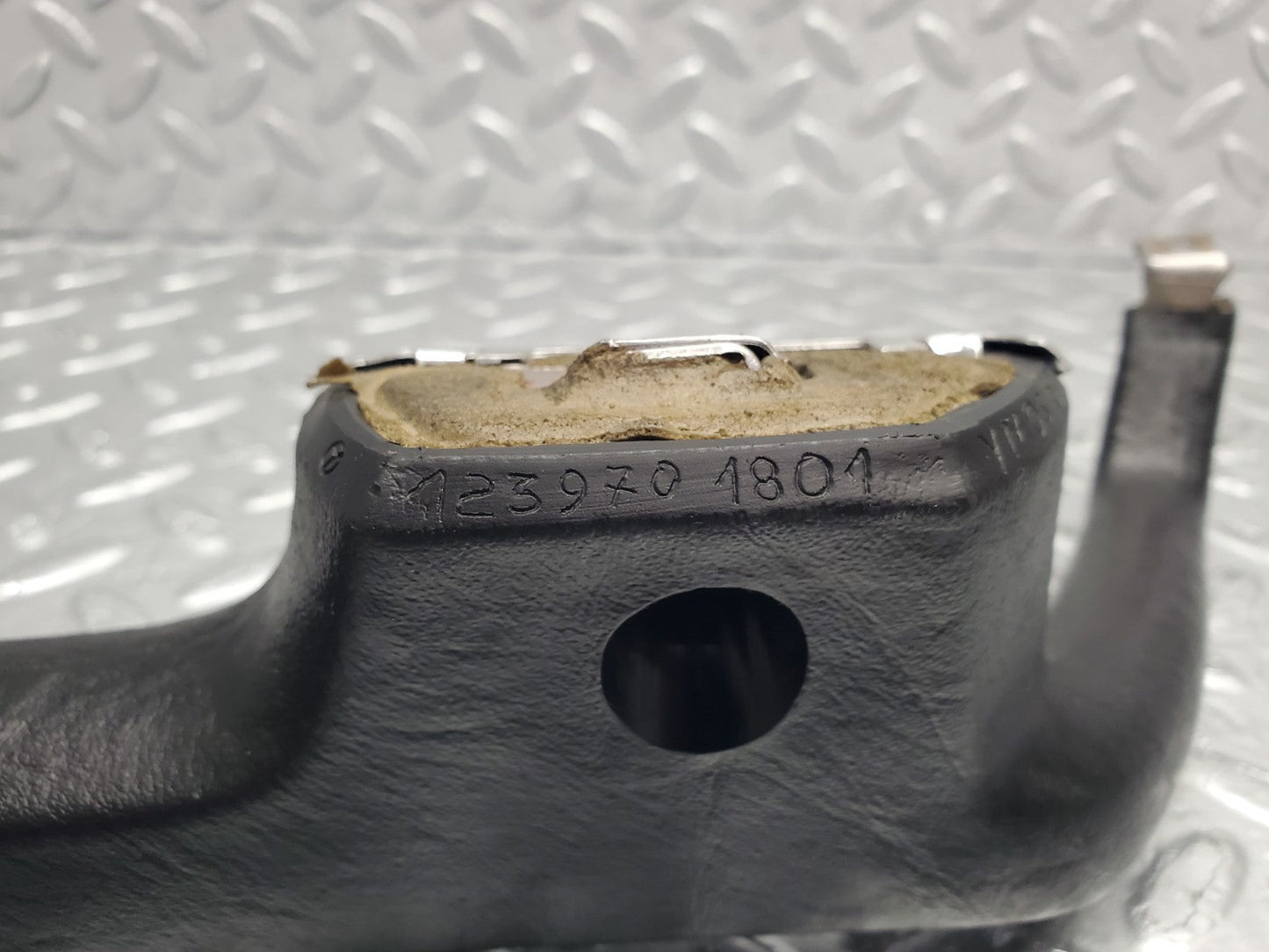 46305872