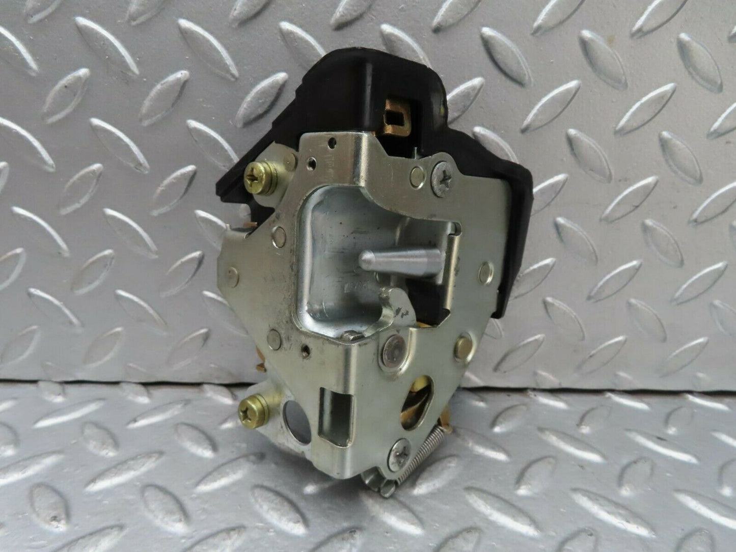 15232 Mercedes-Benz W123 230E Rear Right Door Lock Mechanism 1237330208