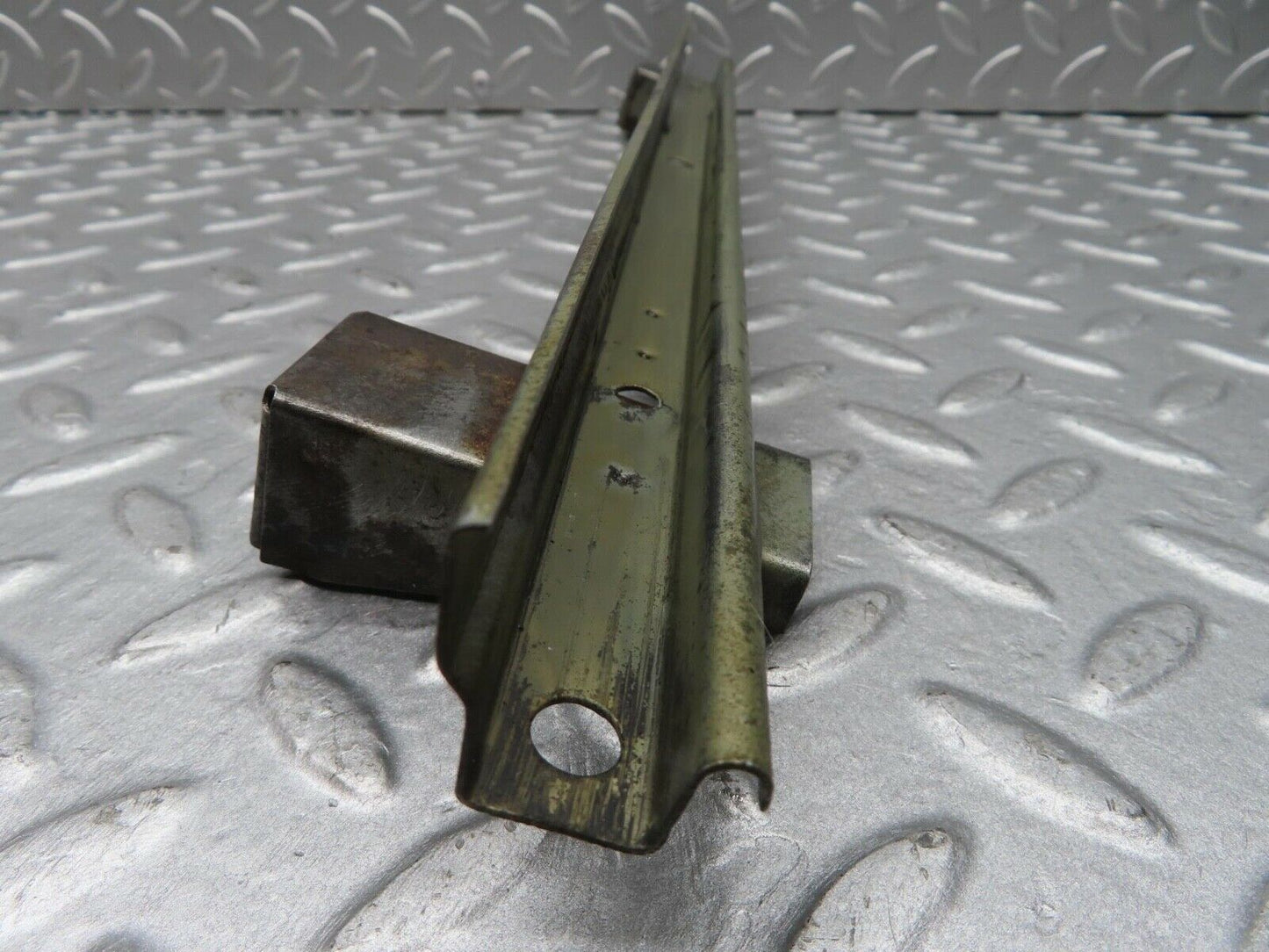 12955 Mercedes-Benz W111 220SE Front Right Window Channel