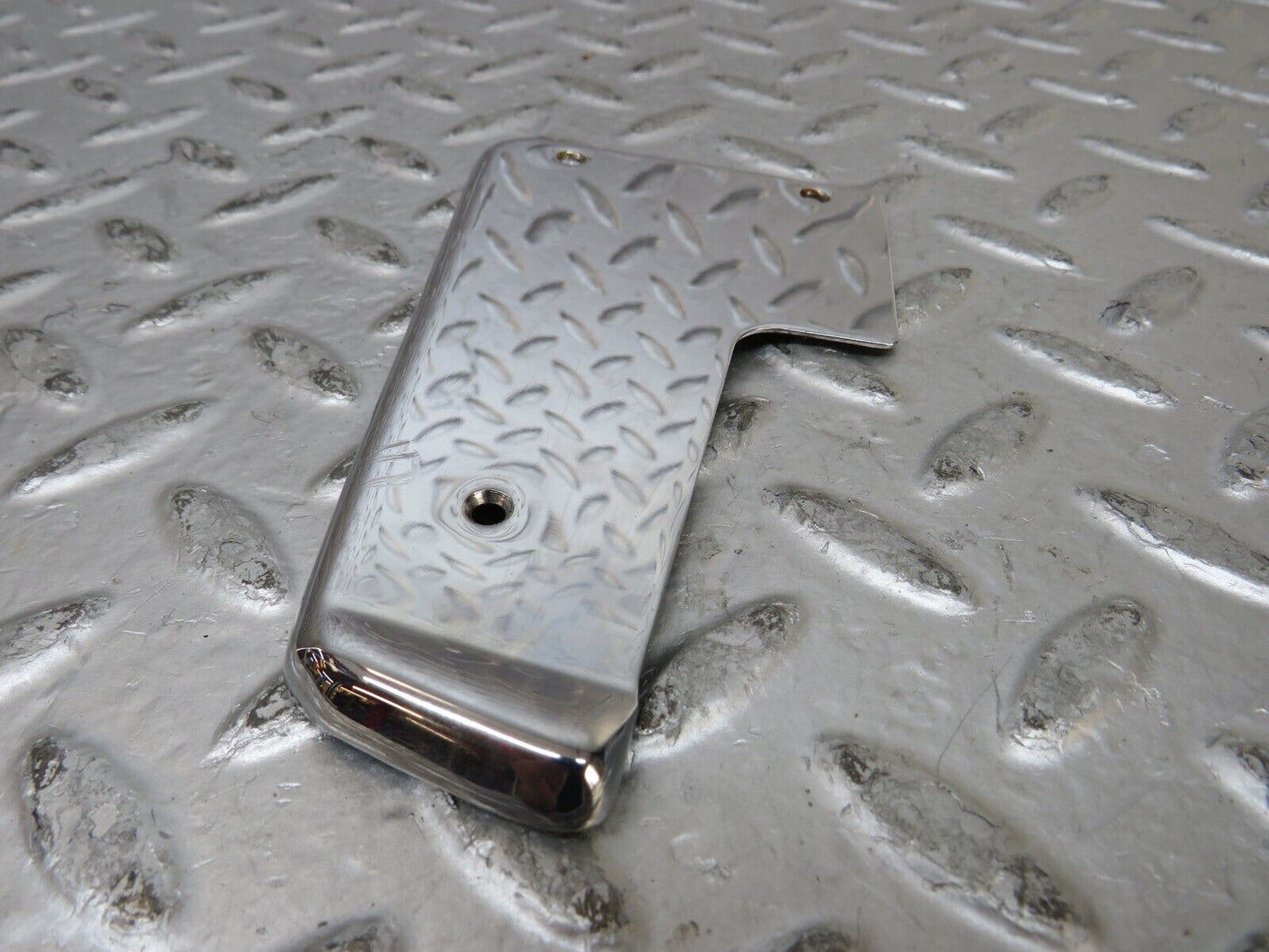 26489 Mercedes-Benz C124 220CE Coupe Left Door Chrome Cover