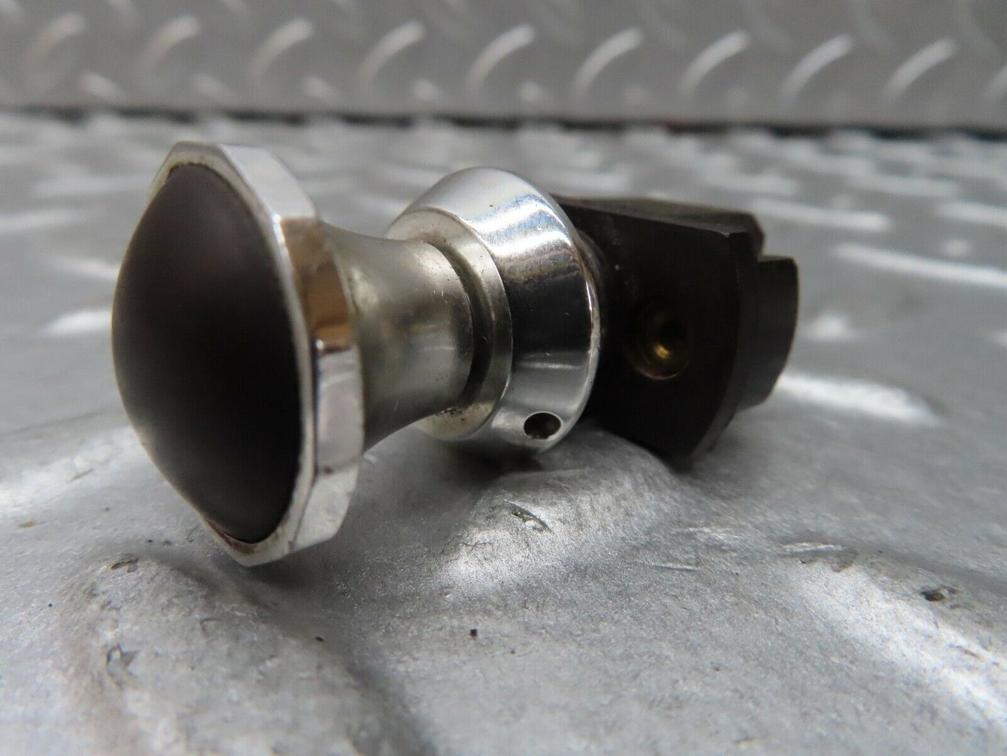 18981 Mercedes-Benz W121 190b Ponton Bakelite Switch 2612