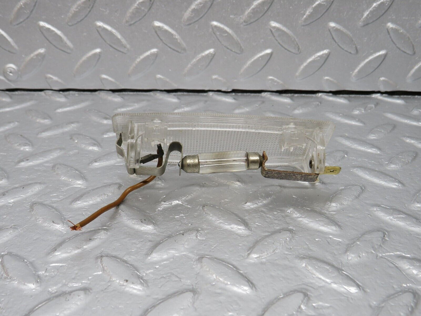 40696 Mercedes-Benz W123 300D Interior Dome Light Rear