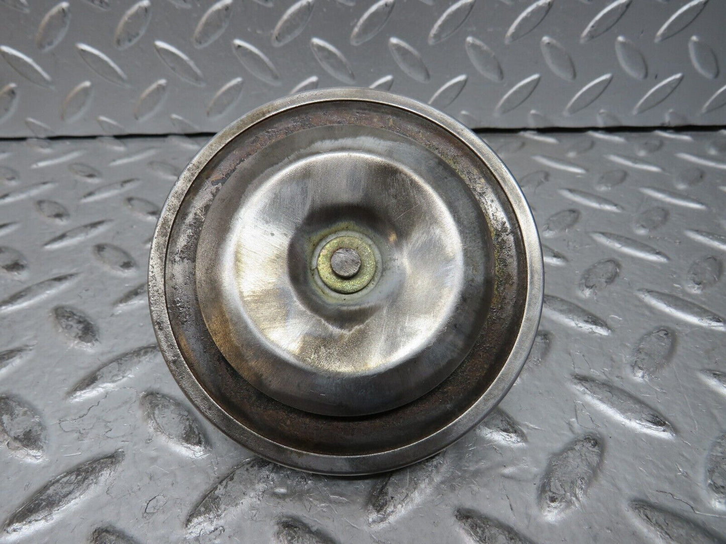 28838 Mercedes-Benz W123 230E Horn 021113