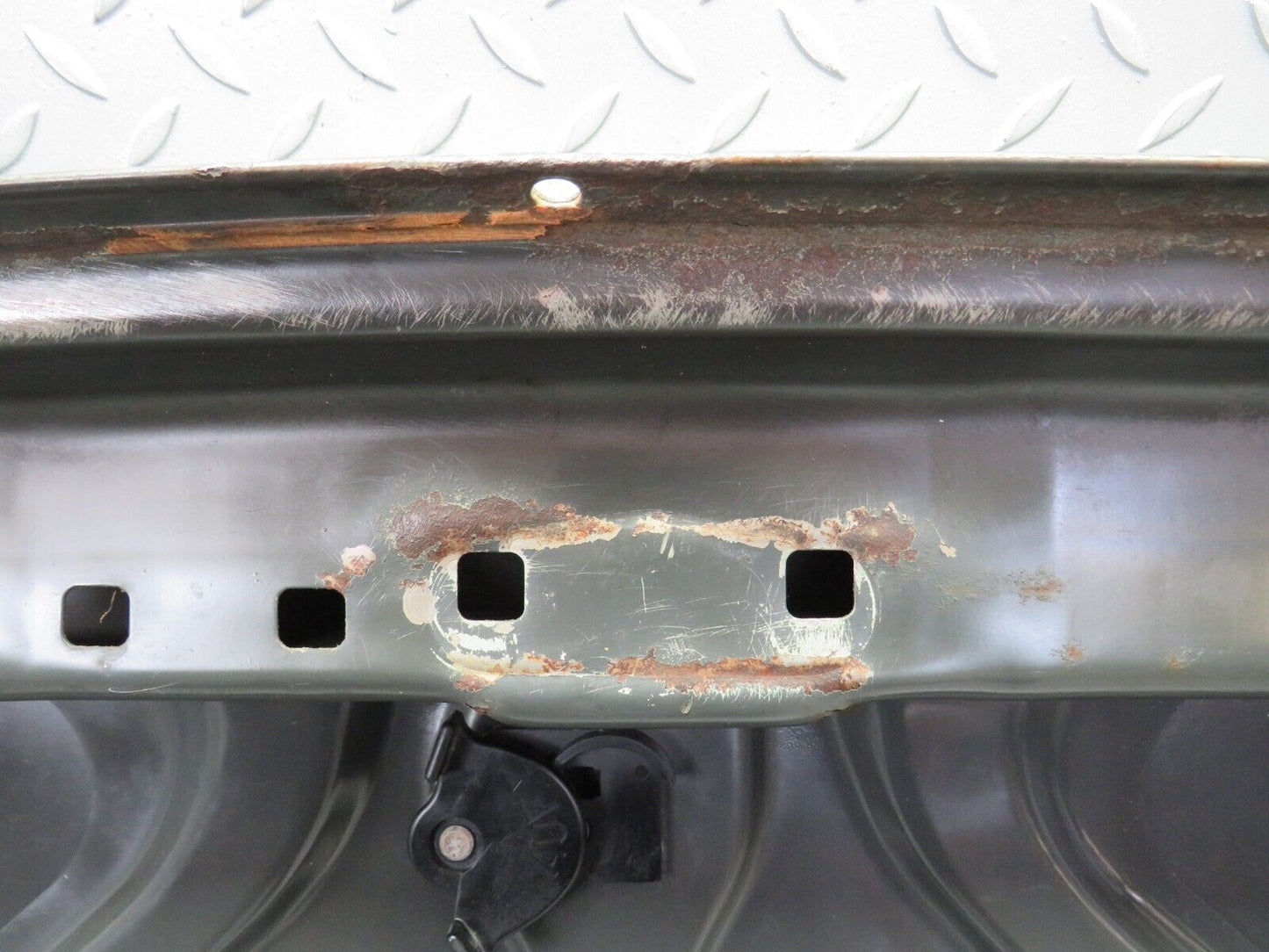 36224 Mercedes-Benz W126 420SE Boot Lid Trunk Door