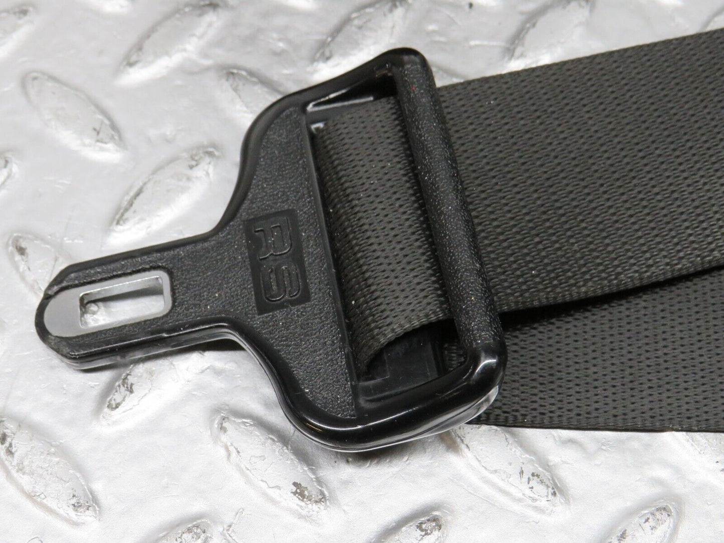 39055 Mercedes-Benz W201 190E 2.6L Front Left Seat Belt With Buckle 2018606785 1248606169