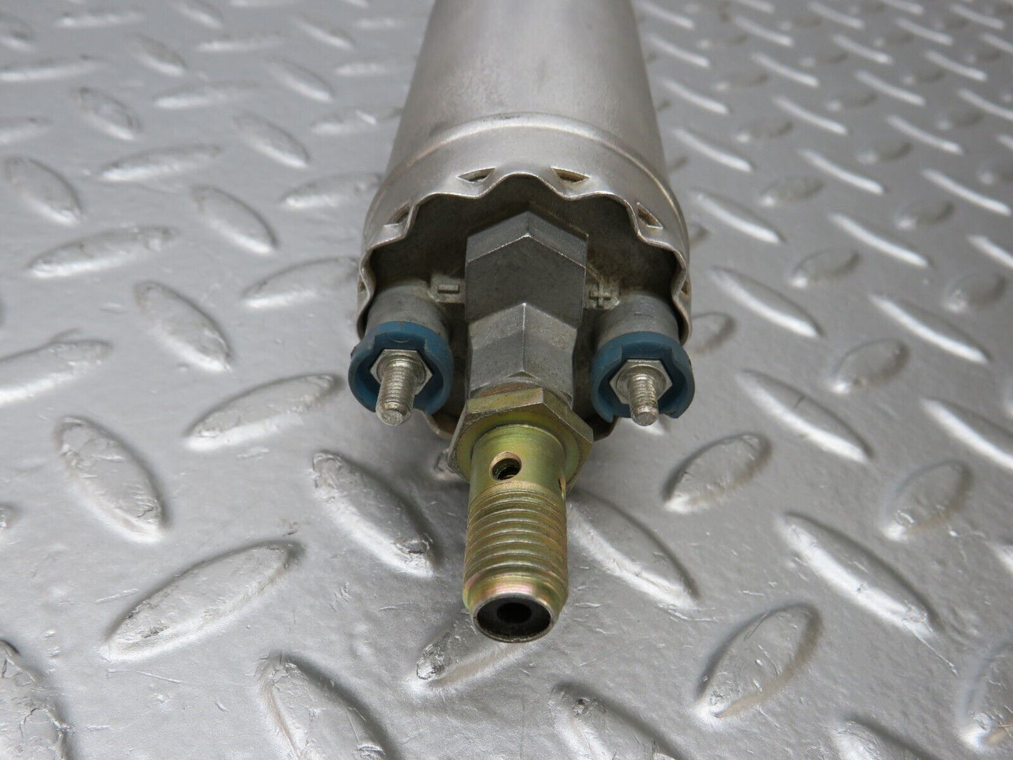 33920 Mercedes-Benz W124 260E Fuel Pump Bosch 0020915901 0580254950