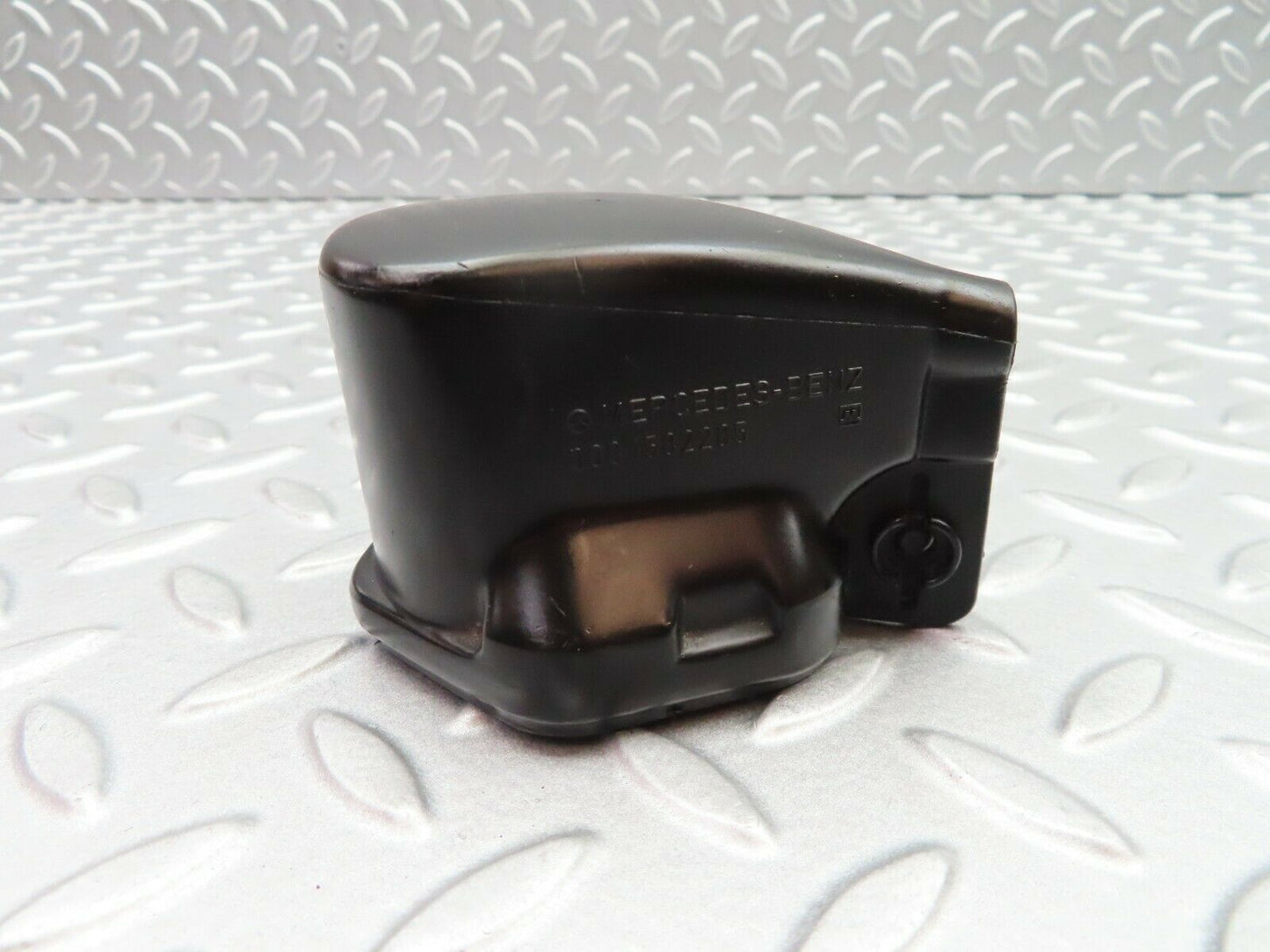 5439 Mercedes-Benz W124 230E Ignition Coil Cover Cap 0001582285