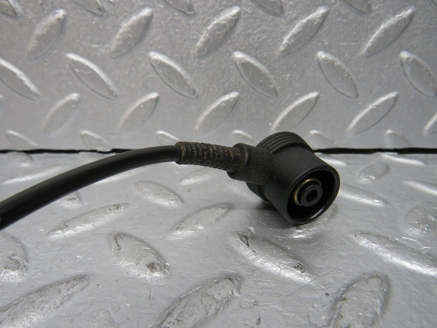 38659 Mercedes-Benz R129 280SL Coupe Crankshaft Position Sensor 0155452828 003153012