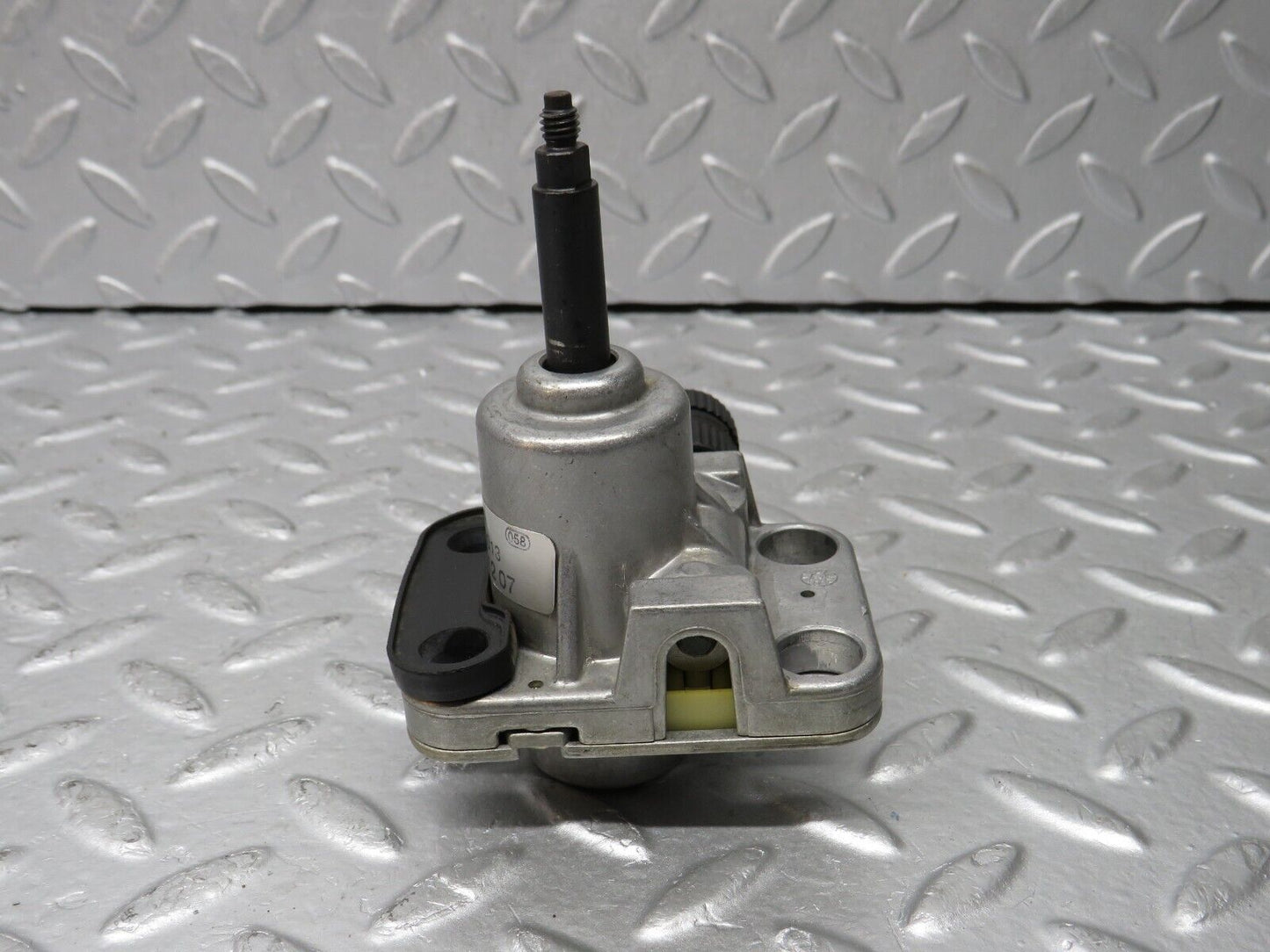 36854 Mercedes-Benz R129 300SL-24 Front Left Seat Adjustment Motor Bosch 1136201013 1298201207