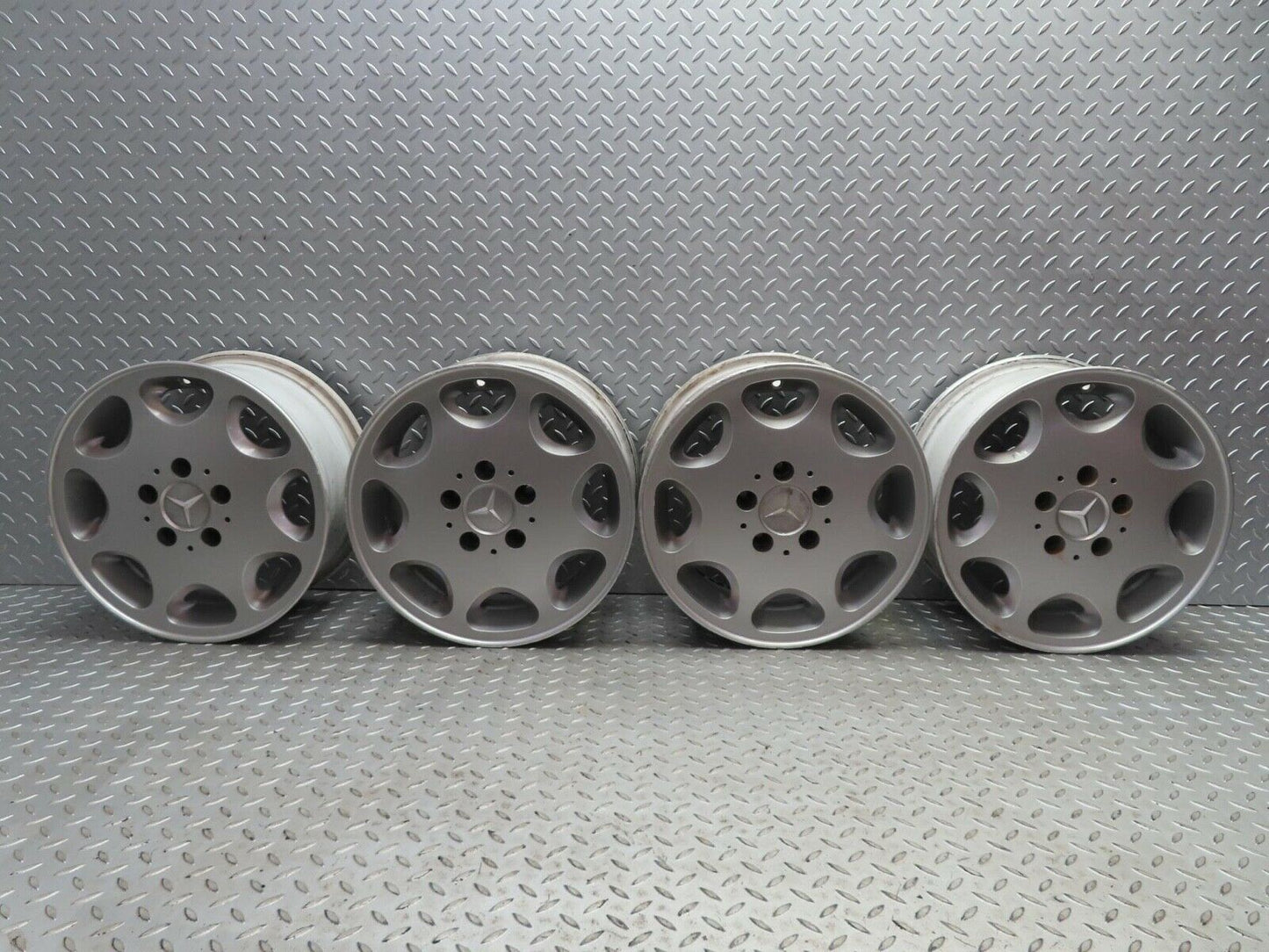 16522 Mercedes-Benz Alloy Wheel Set 7Jx15H2 ET41 1244011302