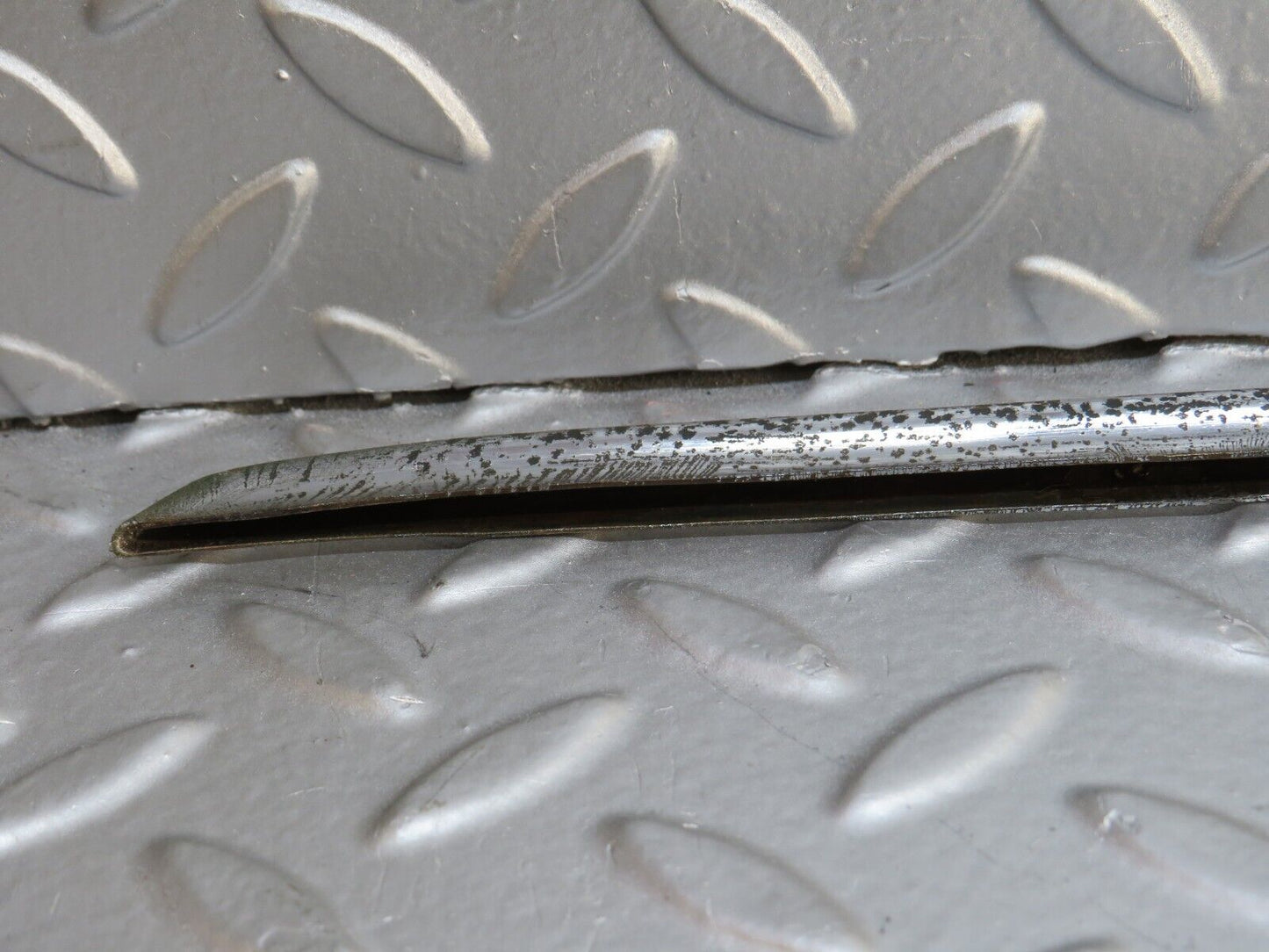 40489 Mercedes-Benz W110 230 Roof Chrome Trim Left Side