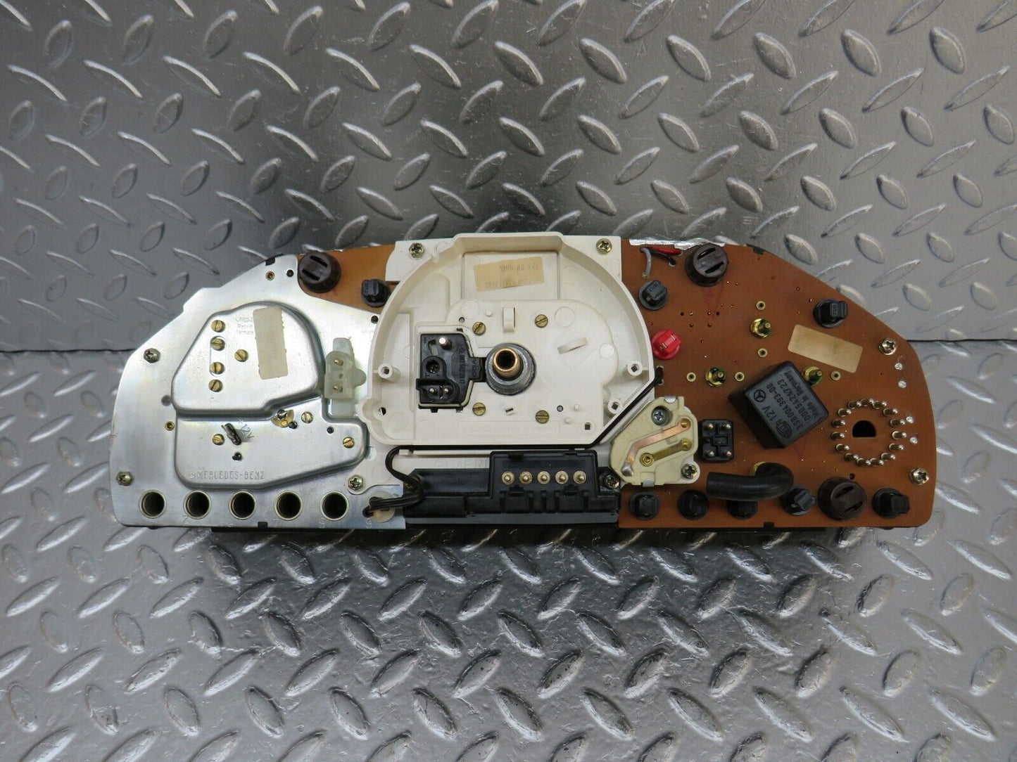 34162 Mercedes-Benz W124 260E Instrument Cluster 1245427969