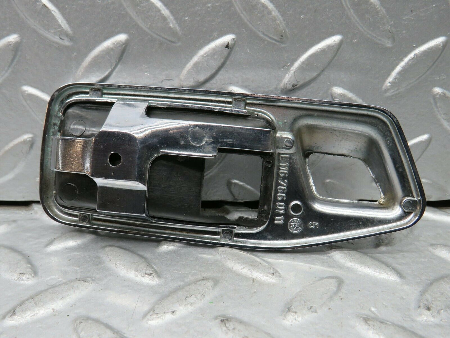 21976 Mercedes-Benz S123 280TE Wagon Chrome Frame For Door Opener Left 1167660111